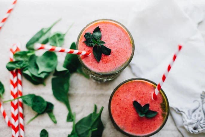 Pink & Green Strawberry Pineapple Super Smoothie
