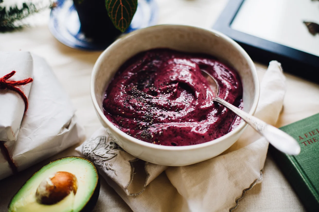 Avocado Blueberry Mango Super Smoothie
