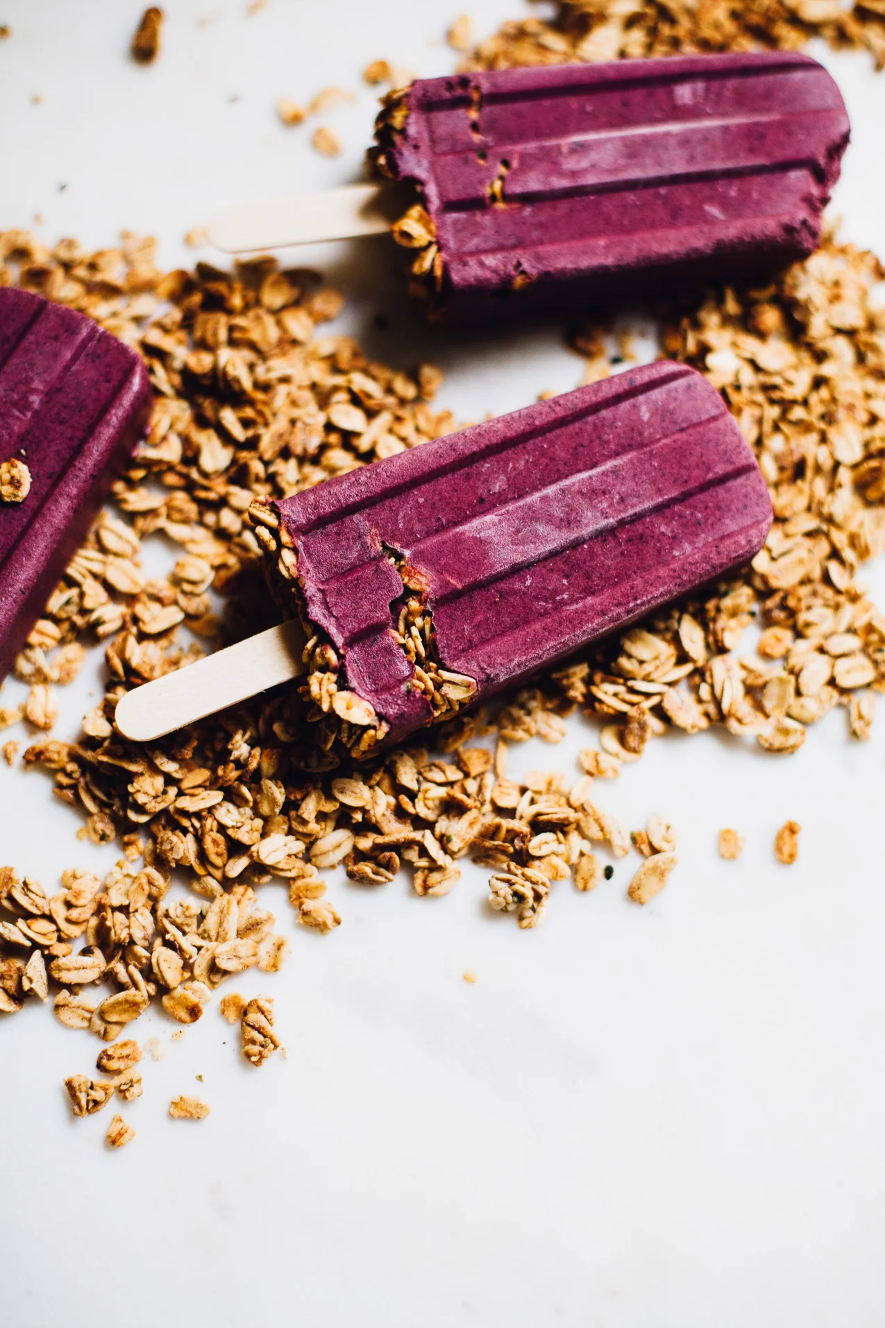 Vegan Blueberry Pie Popsicles