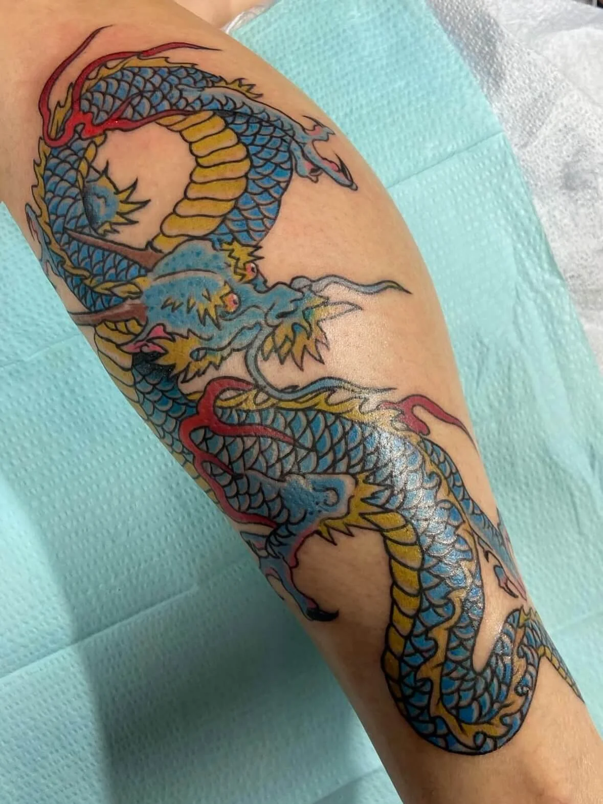 japanese-dragon-leg-tattoo.jpg