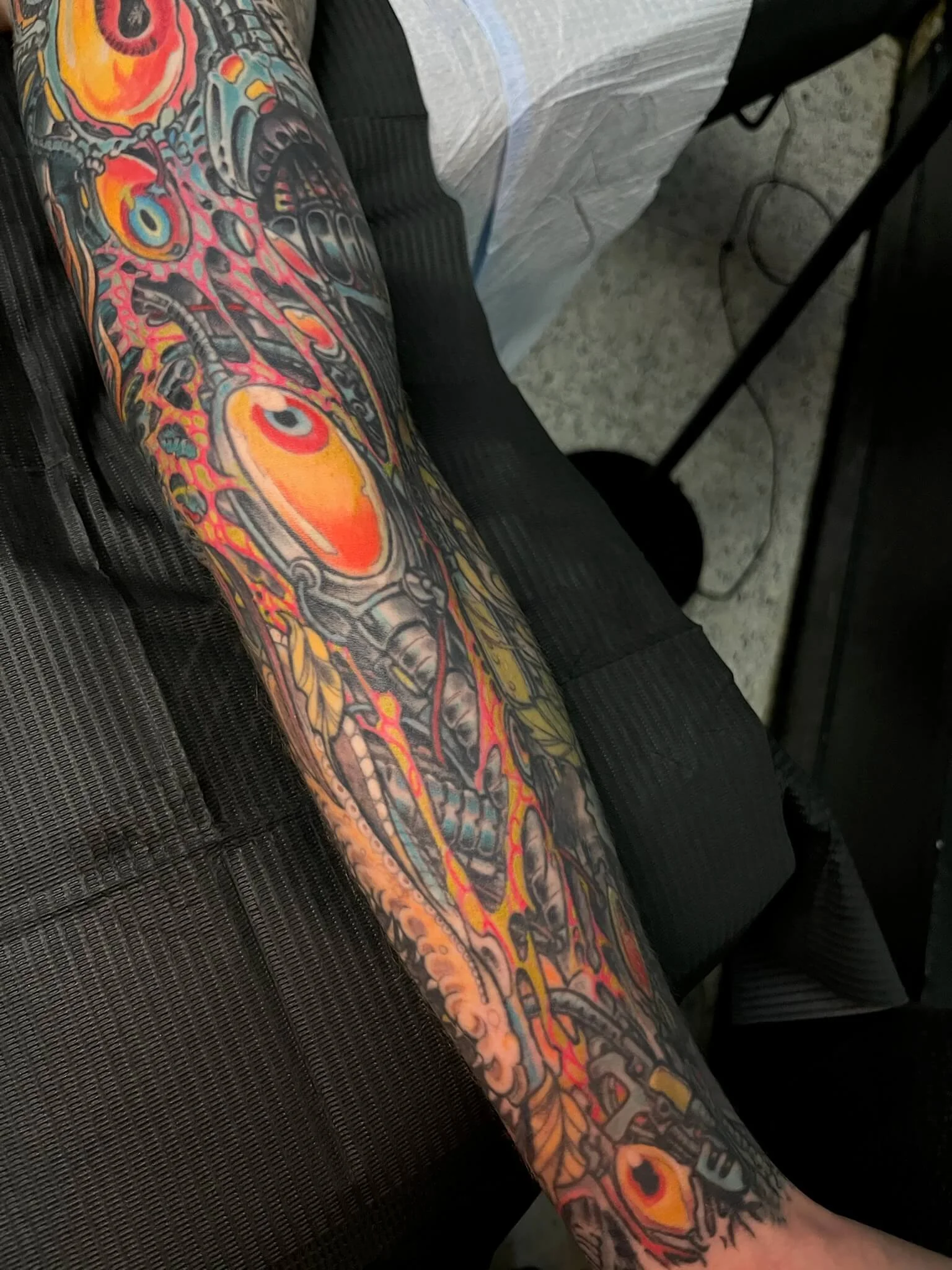 10-bio-mech-sleeve-tattoo.jpg