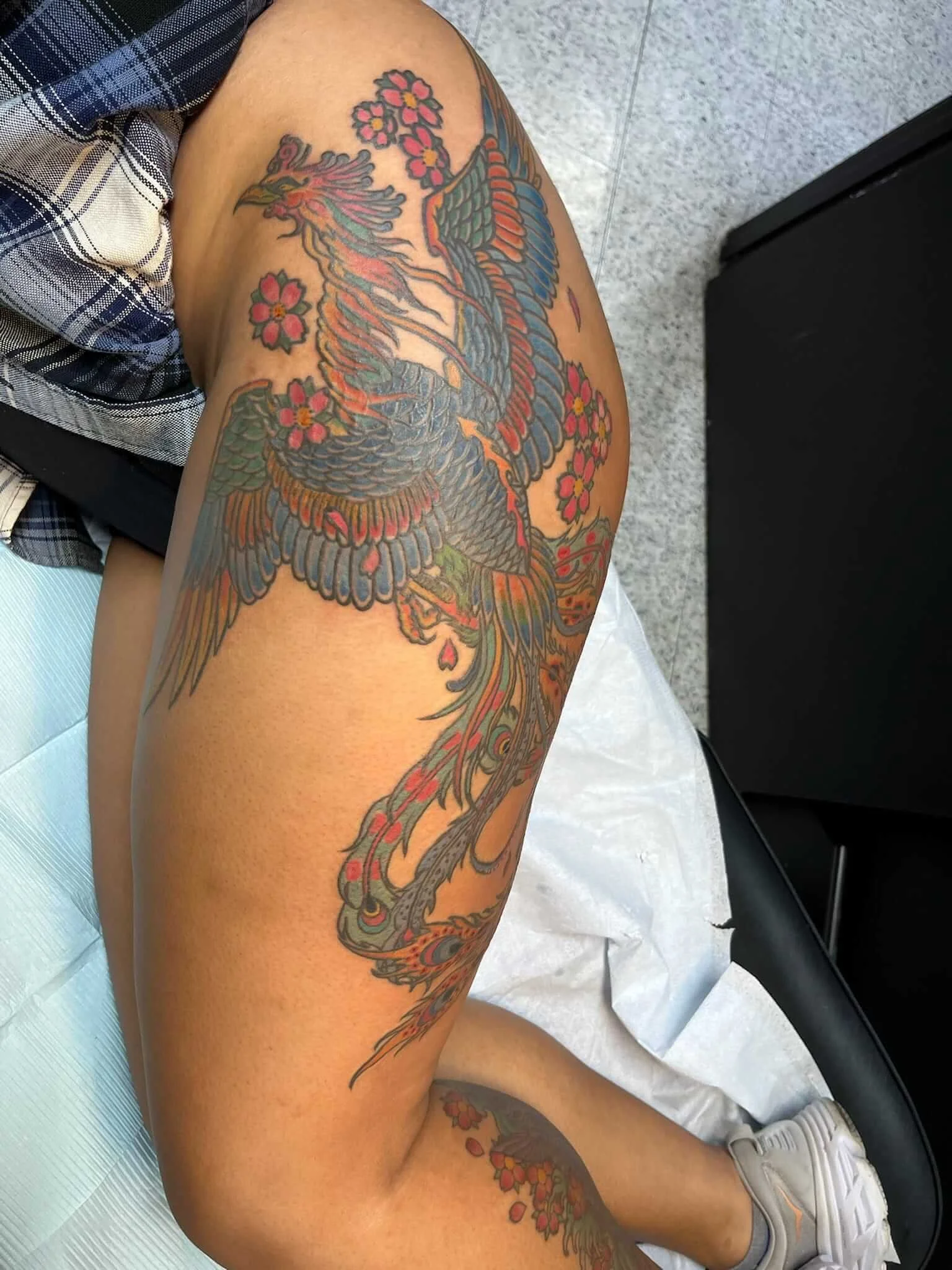 japanese-phoenix-thigh-tattoo.jpg