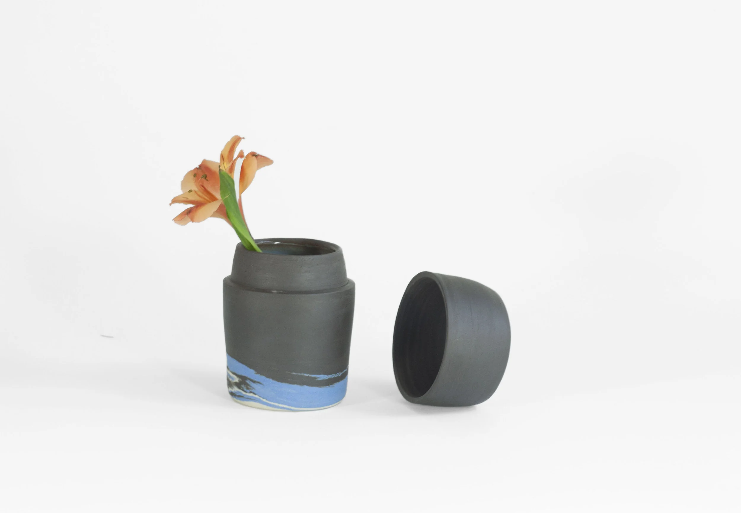 fave_vase_flower.jpg