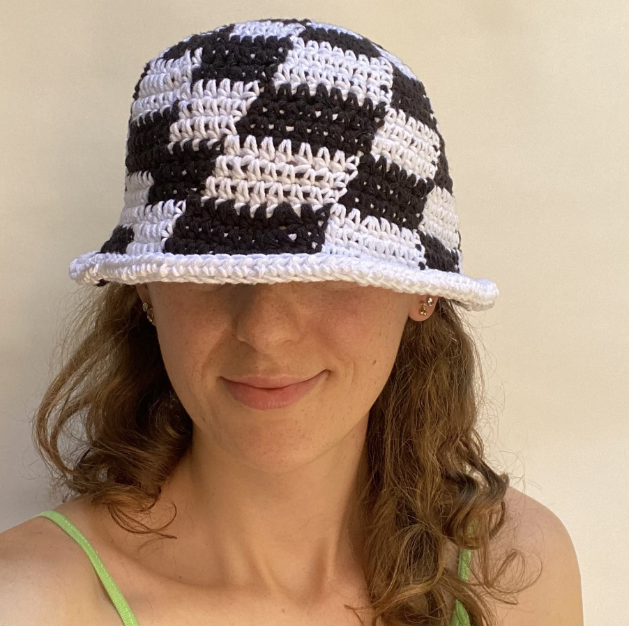 Chloe pre-owned neutral crochet bucket hat