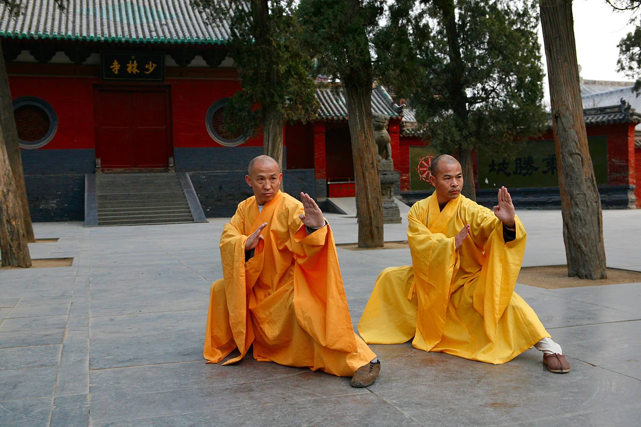 Two grandmasters of the Shaolin Temple Shi DeRu (Shawn Xiangyang Liu) and Shi DeYang (Shi WanFeng) who are two decedent disciples of the late Great Grand Master of the Shaolin Temple Shi SuXi (aka: His Holiness Upper Su and Lower Xi).