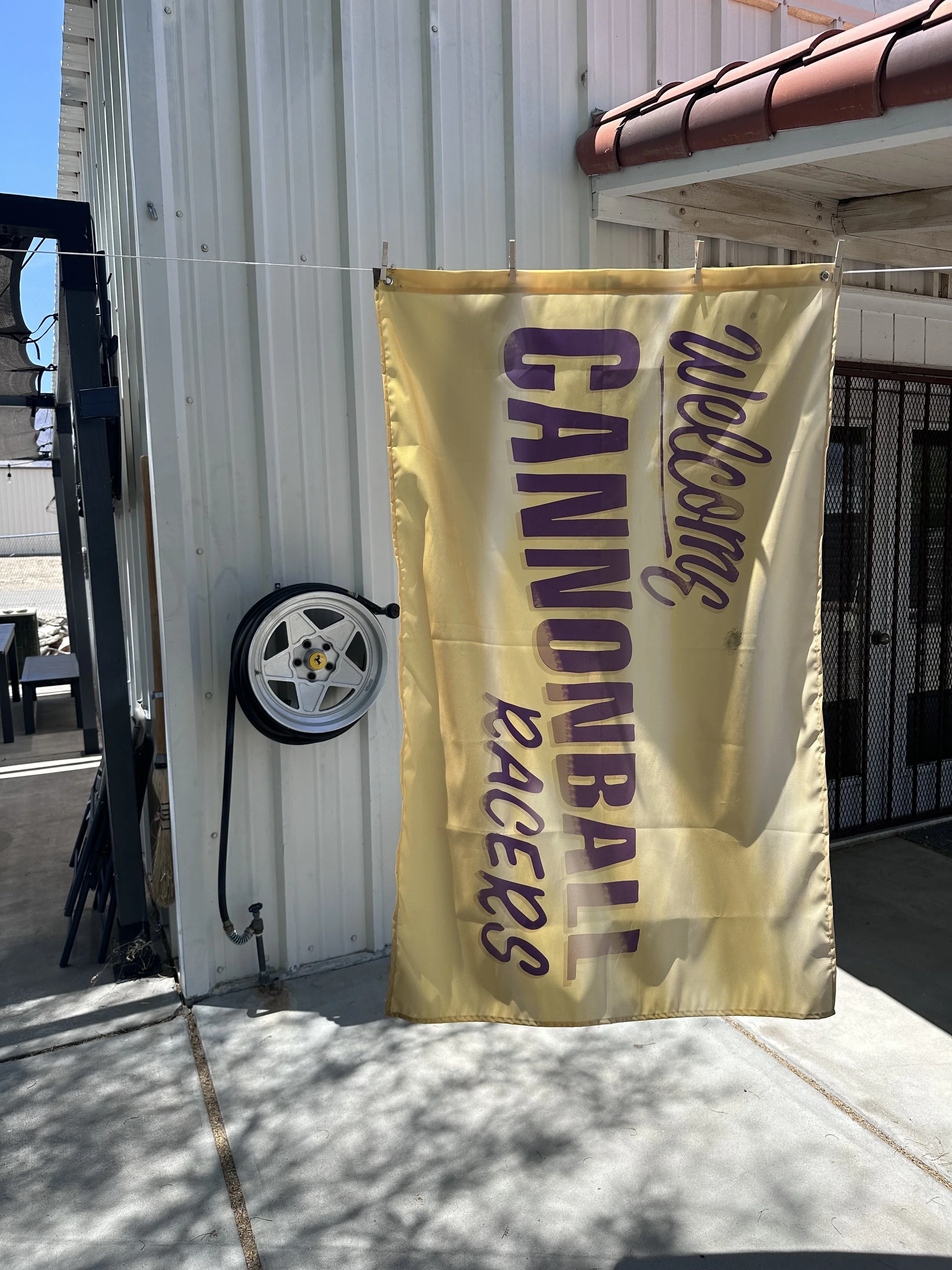 "WELCOME CANNONBALL RACERS"  (3x5 FLAG)