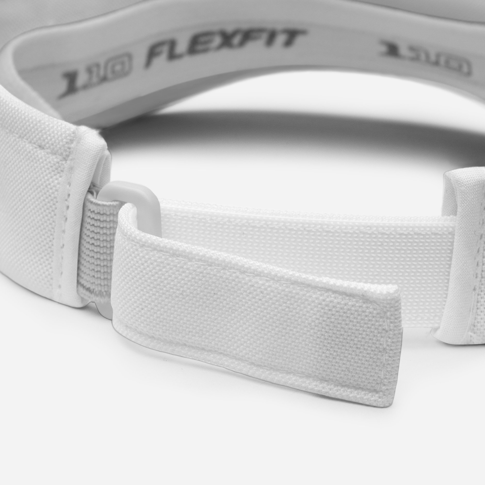 visor-white-product-details-2-673fa75ab38b9.jpg