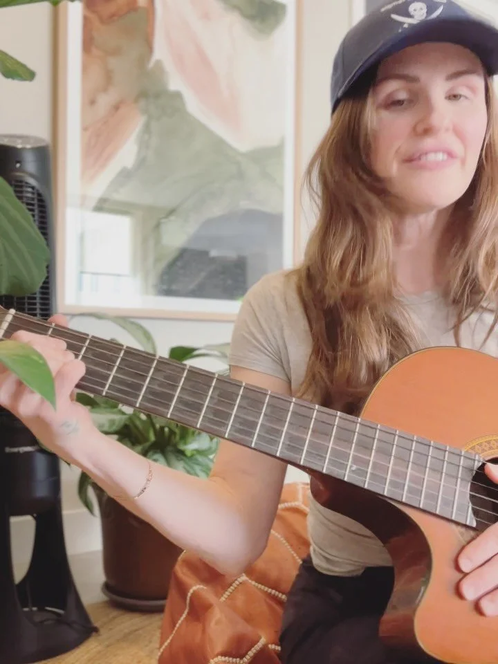 Took a second to adjust; to the new us - end who we were. 
There&rsquo;s no one reason; it&rsquo;s just a season - letting go of her..
Of her. 

1 - new mini song 
2 - recording TROUBLES 🗑️ 🛻 

#originalmusic #songwriter #localart #singersongwriter