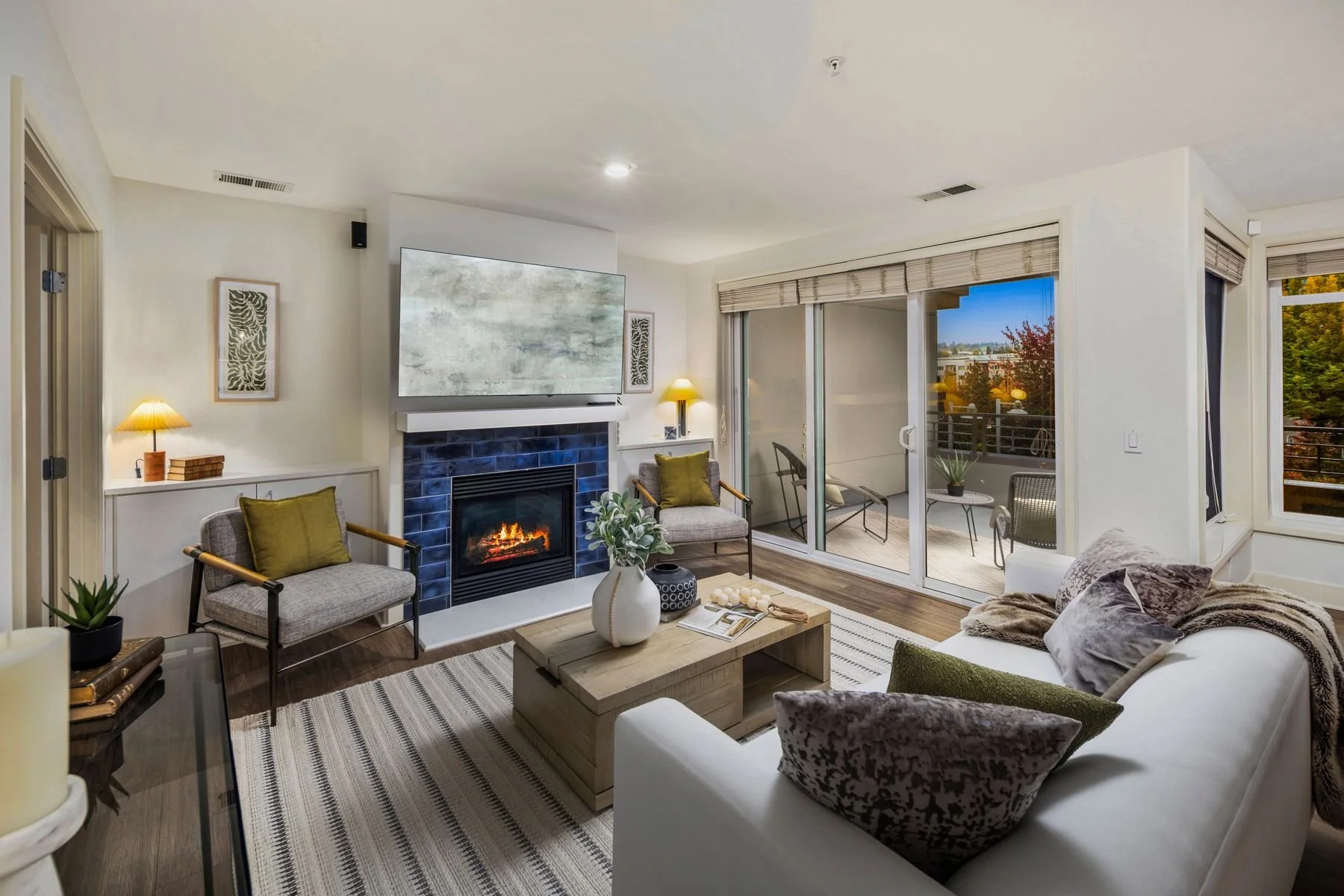 PENDING: Gracious Living in the Heart of Downtown Kirkland