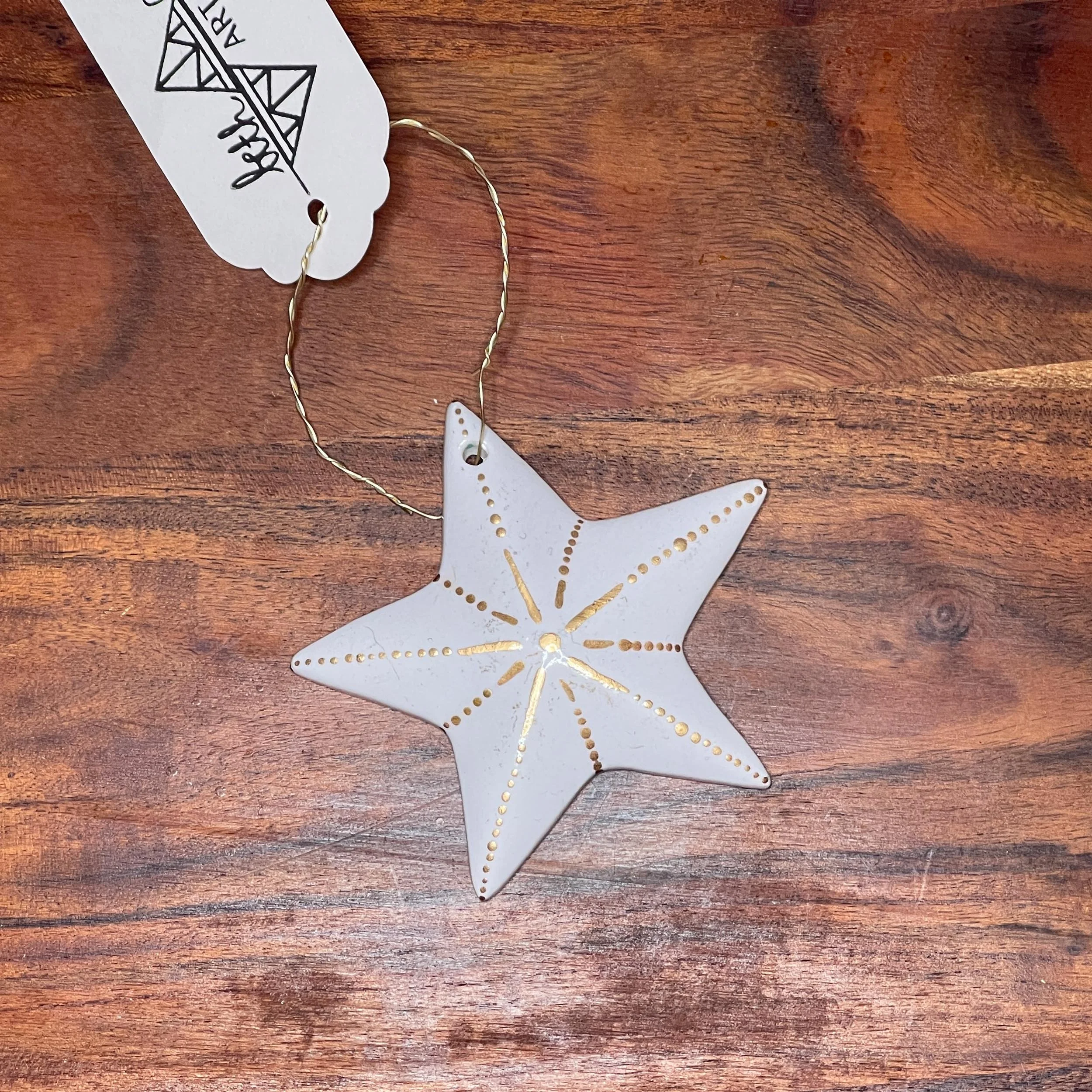 BethGlover-CeramicOrnaments-Stars-Web-06.jpg