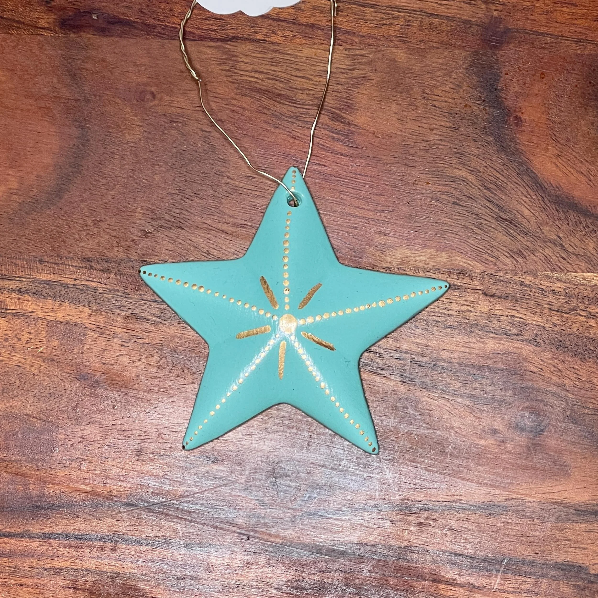 BethGlover-CeramicOrnaments-Stars-Web-35.jpg