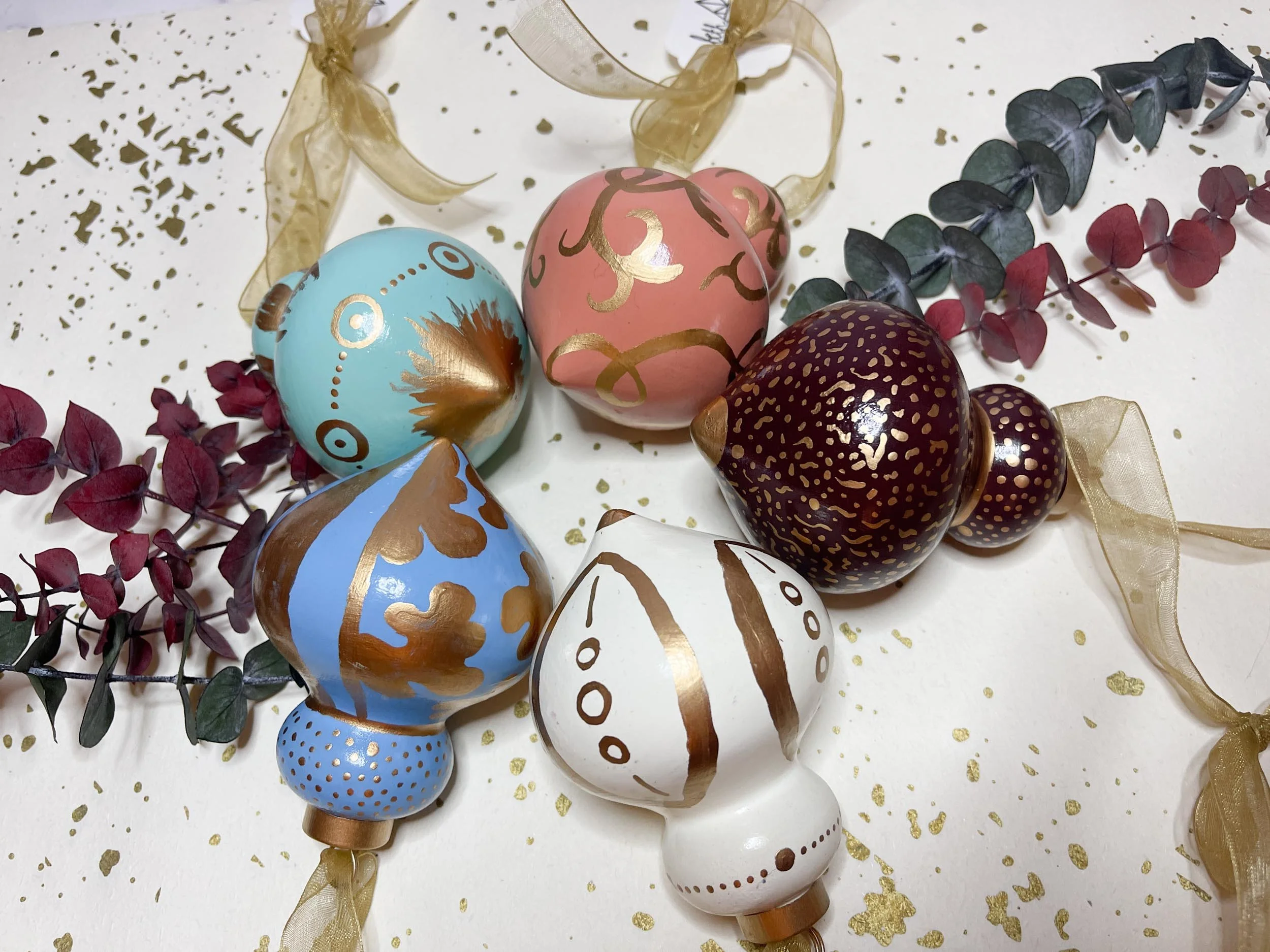 BethGlover-CeramicOrnaments-Ogee-Web-19.jpg