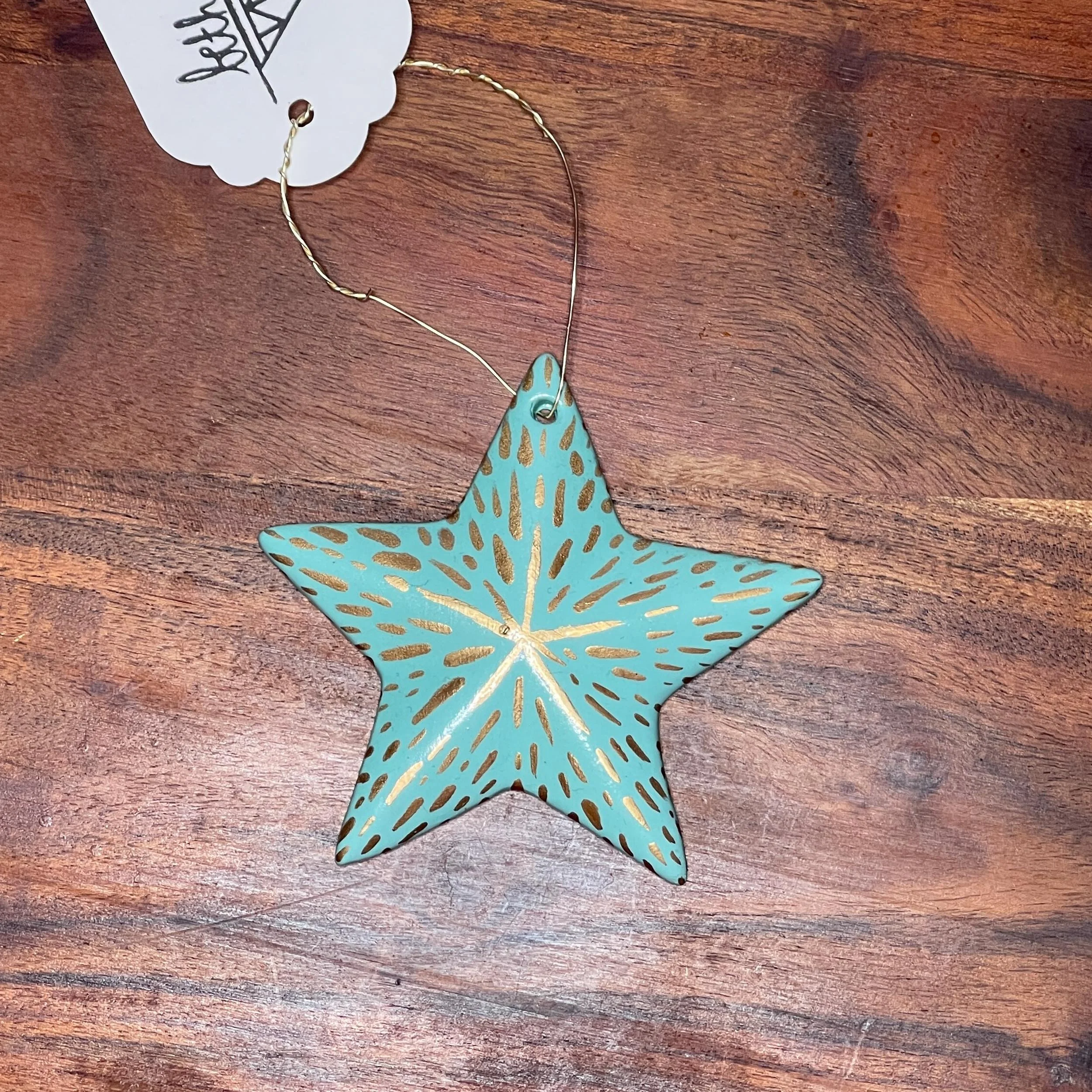 BethGlover-CeramicOrnaments-Stars-Web-34.jpg