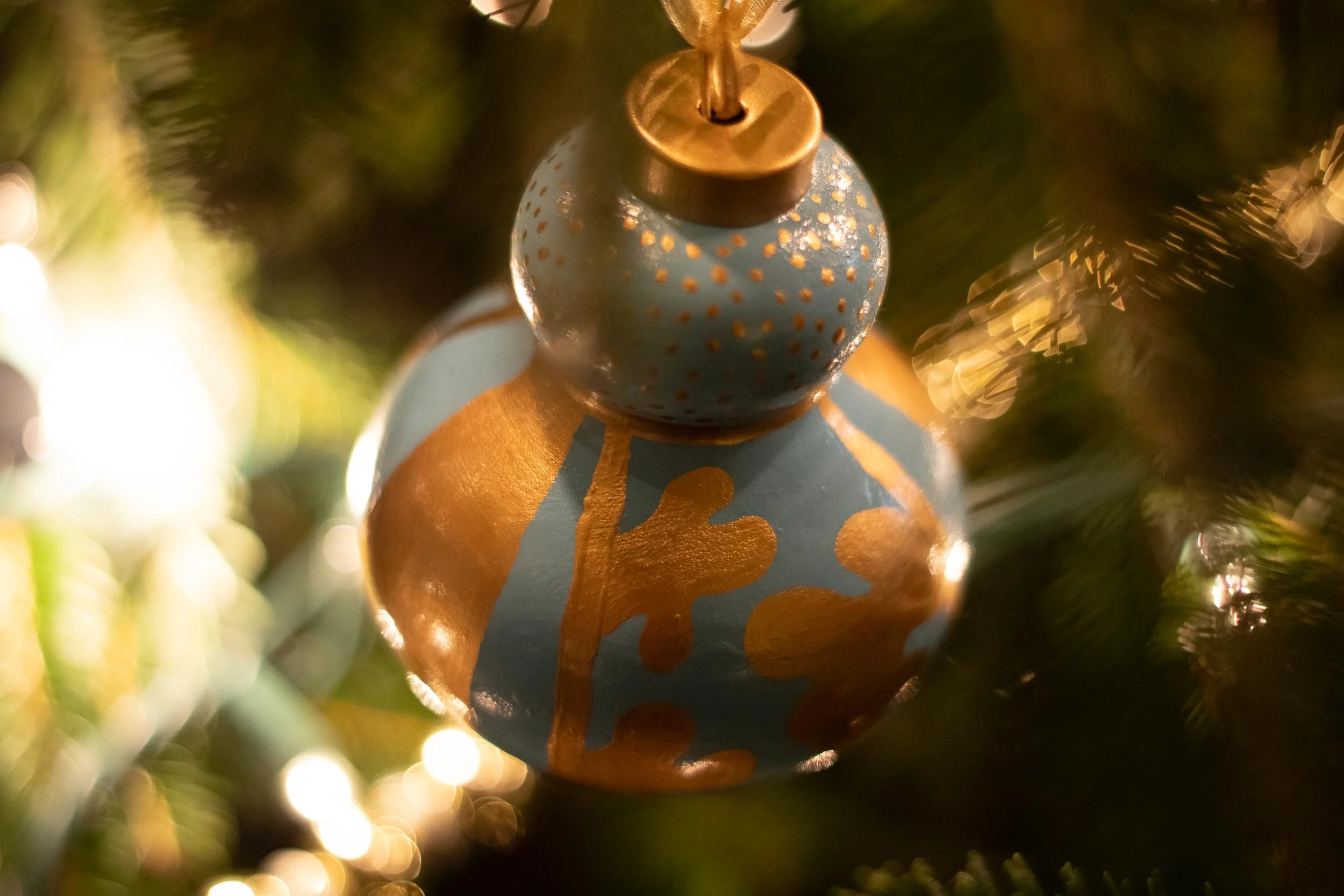 Ogee Ornament - on Tree - Web-15.jpg