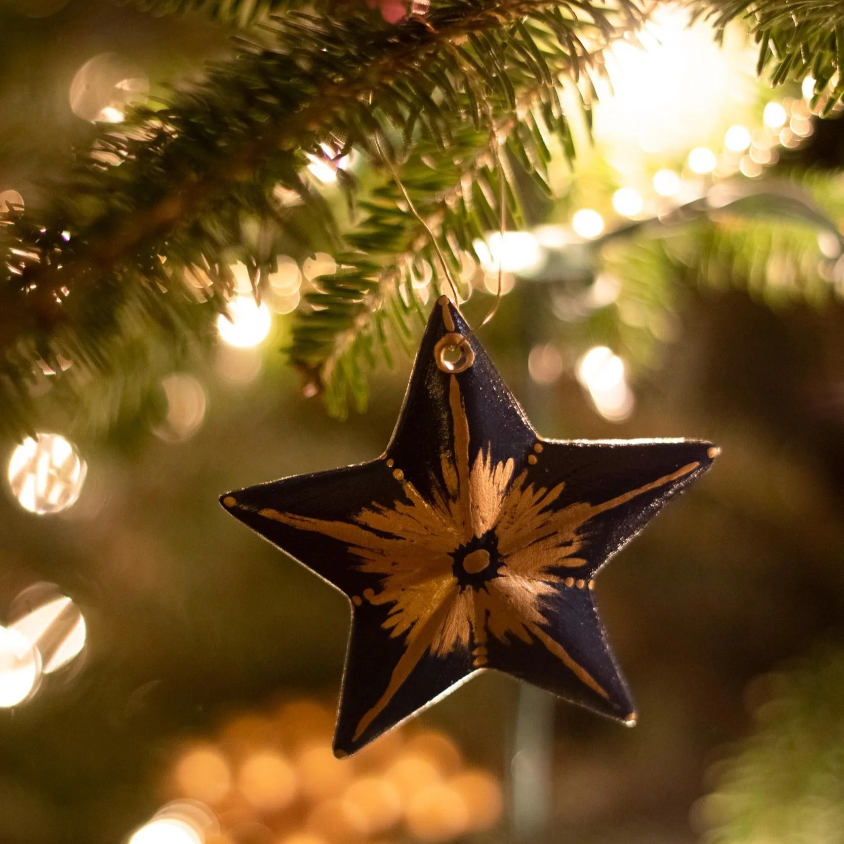 Beveled+Star+Ornament+-+on+Tree+-+Web-63.jpg