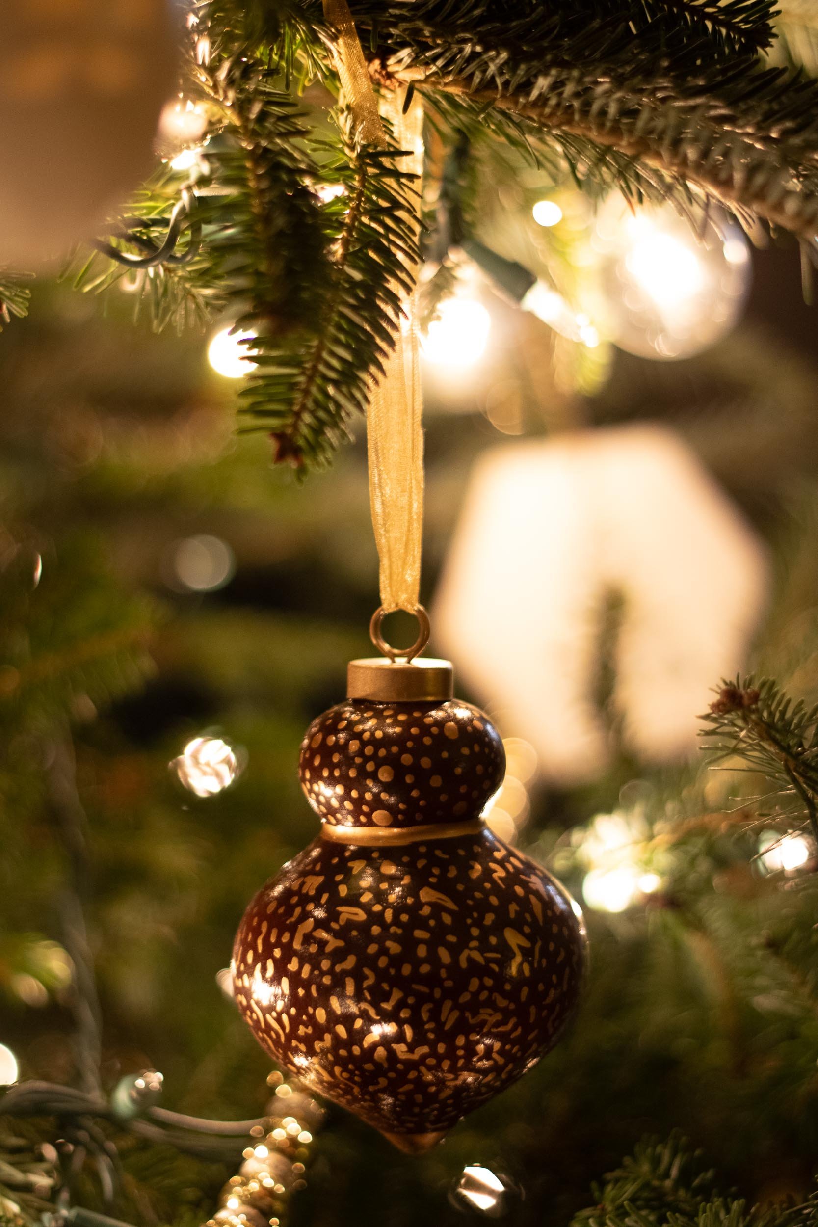 Ogee Ornament - on Tree - Web-03.jpg
