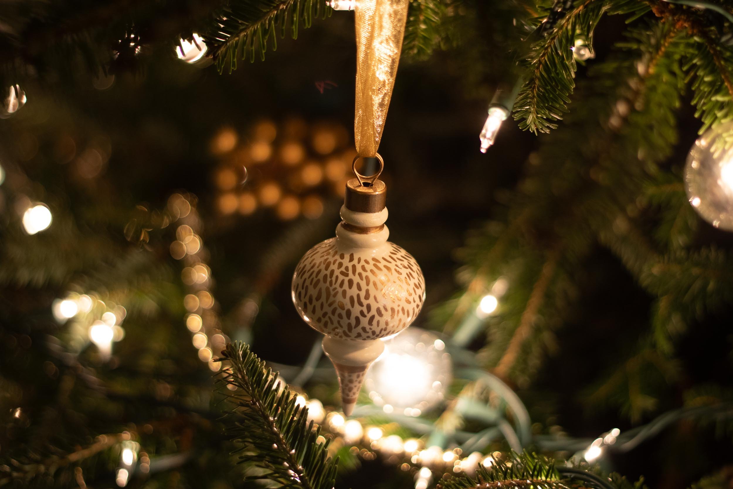 Finials - on Tree - Web-18.jpg