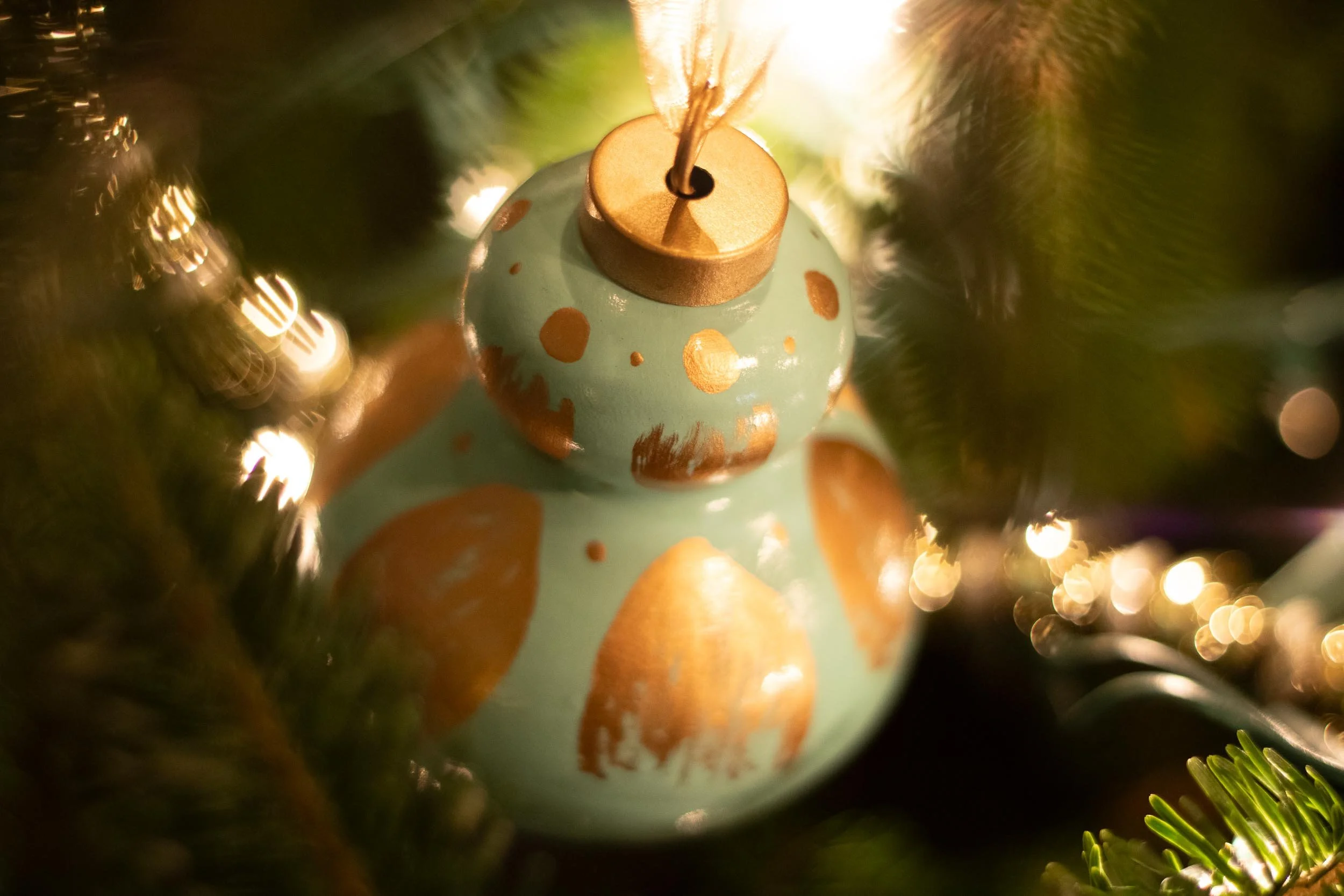 Ogee Ornament - on Tree - Web-11.jpg