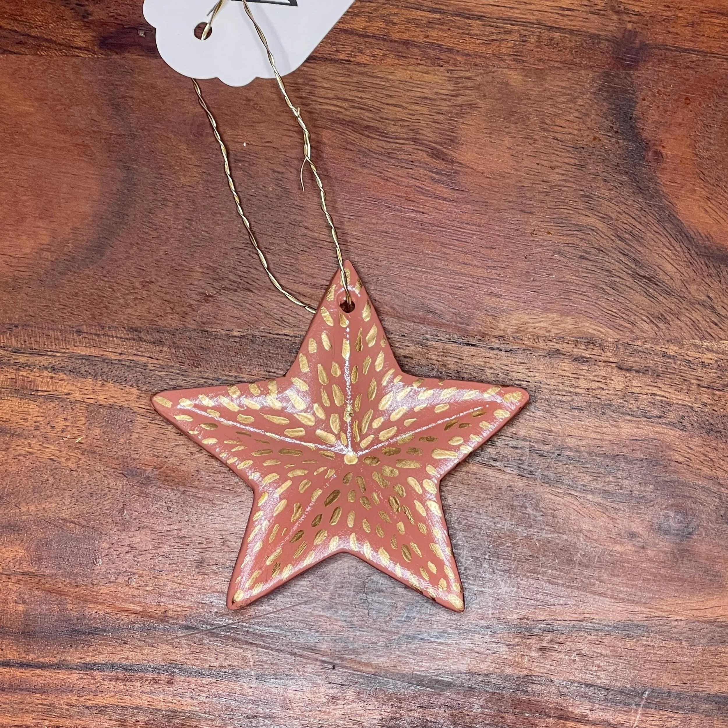 BethGlover-CeramicOrnaments-Stars-Web-24.jpg
