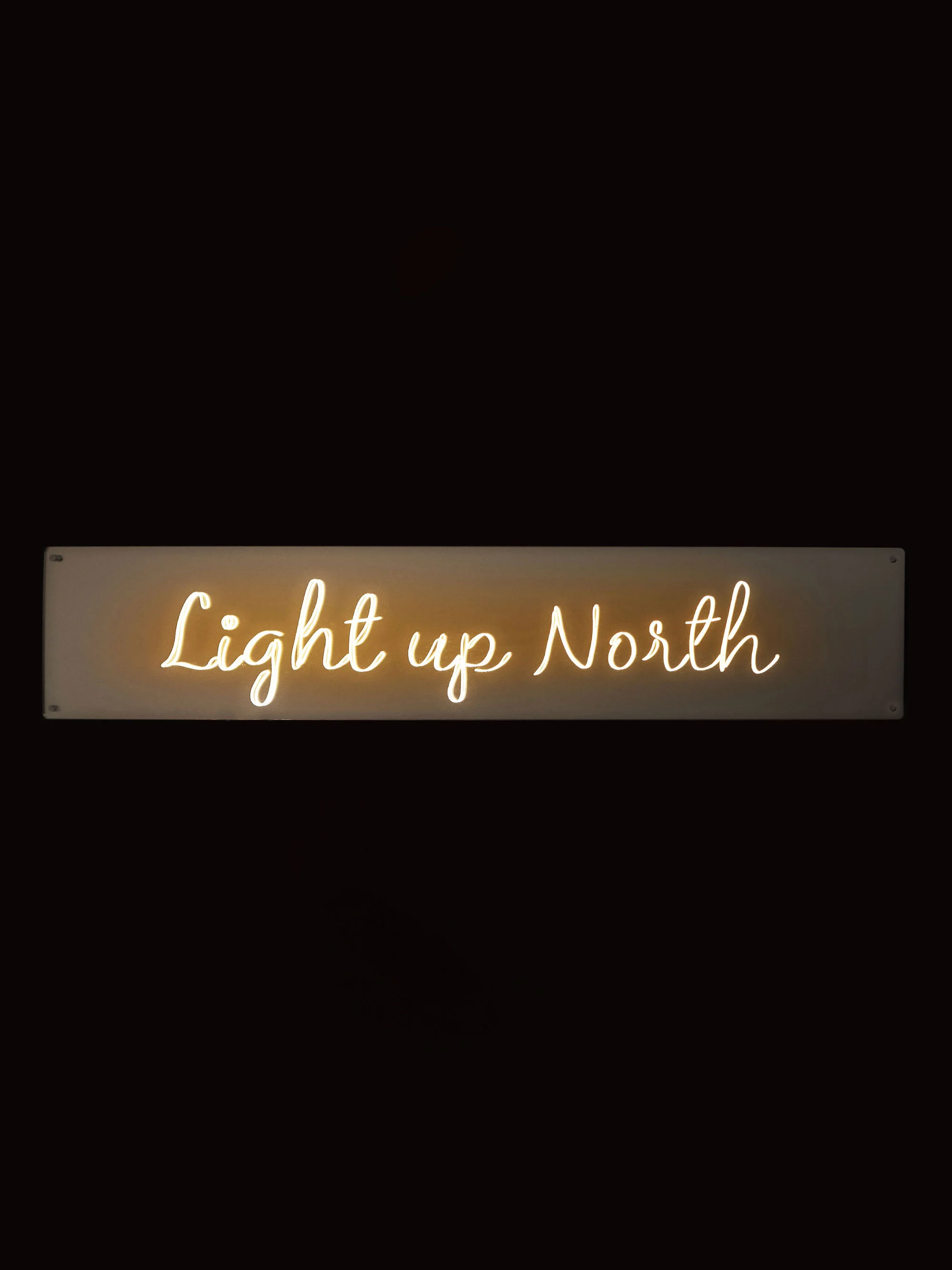 light-up-north-mirror_01.jpg