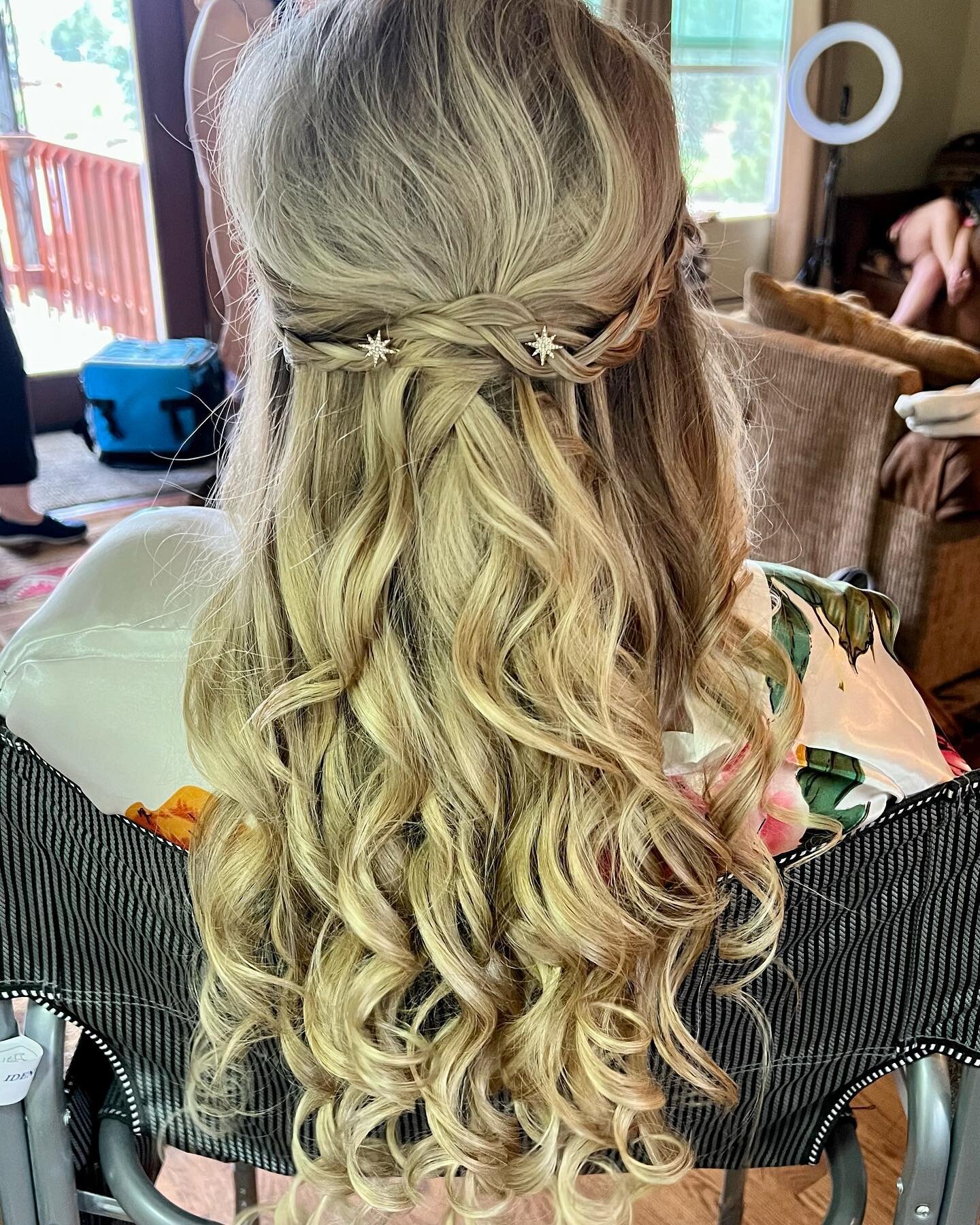 Should you get extensions for your big day? If you&rsquo;re wearing your hair half up-YES! Even if you have a lot of hair, we use a lot of it in the &ldquo;up&rdquo; portion, taking away from the amount your showing off in those curls! I recommend cl