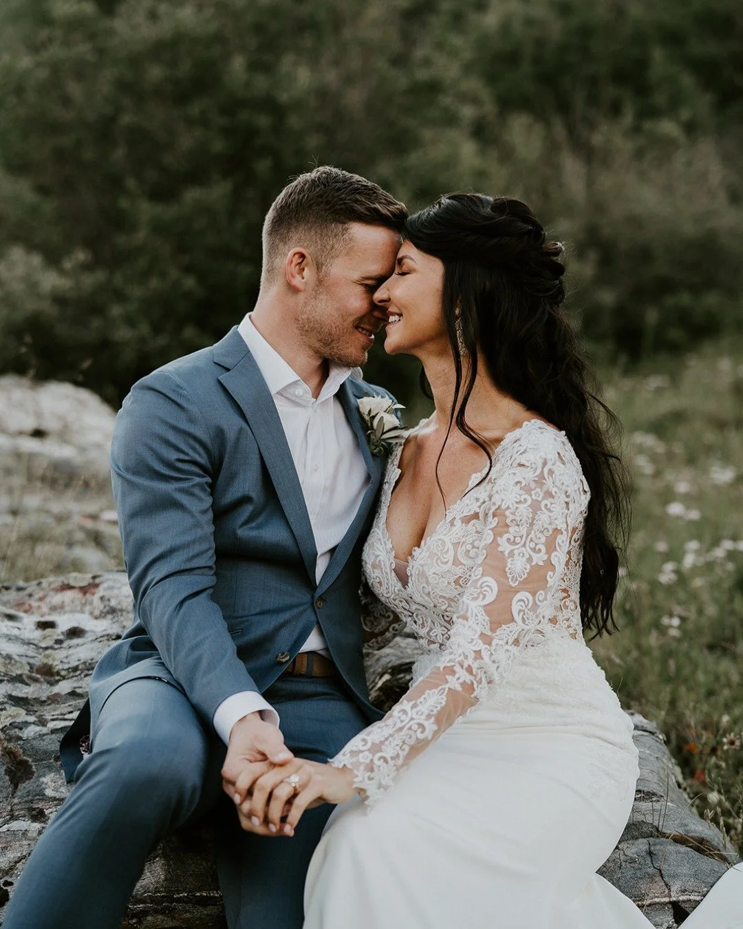 The best part of what we do? Watching our brides step into moments like this feeling their absolute best. 💫

Photographer: @exploreyourstory
Stylist: @chauntastic

#bridalhairinspo #bridalmakeupinspo #bridalmakeupandhair #softglammakeup #onlocationb