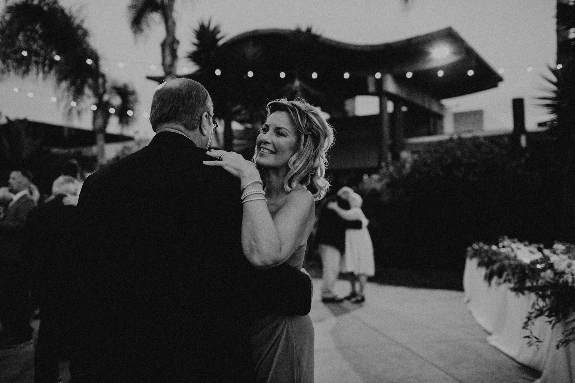 Jenessa _ Andrew Emily Magers Photography-781.jpg