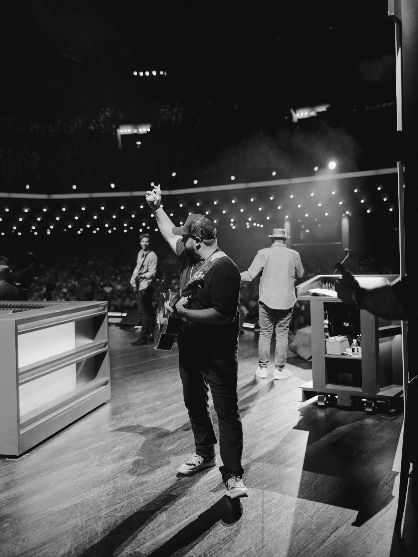 An unforgettable evening at the Opry for the 10penny Fund 🤍 

It has been amazing watching this event grow each and every year! Partnering with the @opry was so special and I&rsquo;m just glad we got to be a small part of it! I&rsquo;m so proud of y