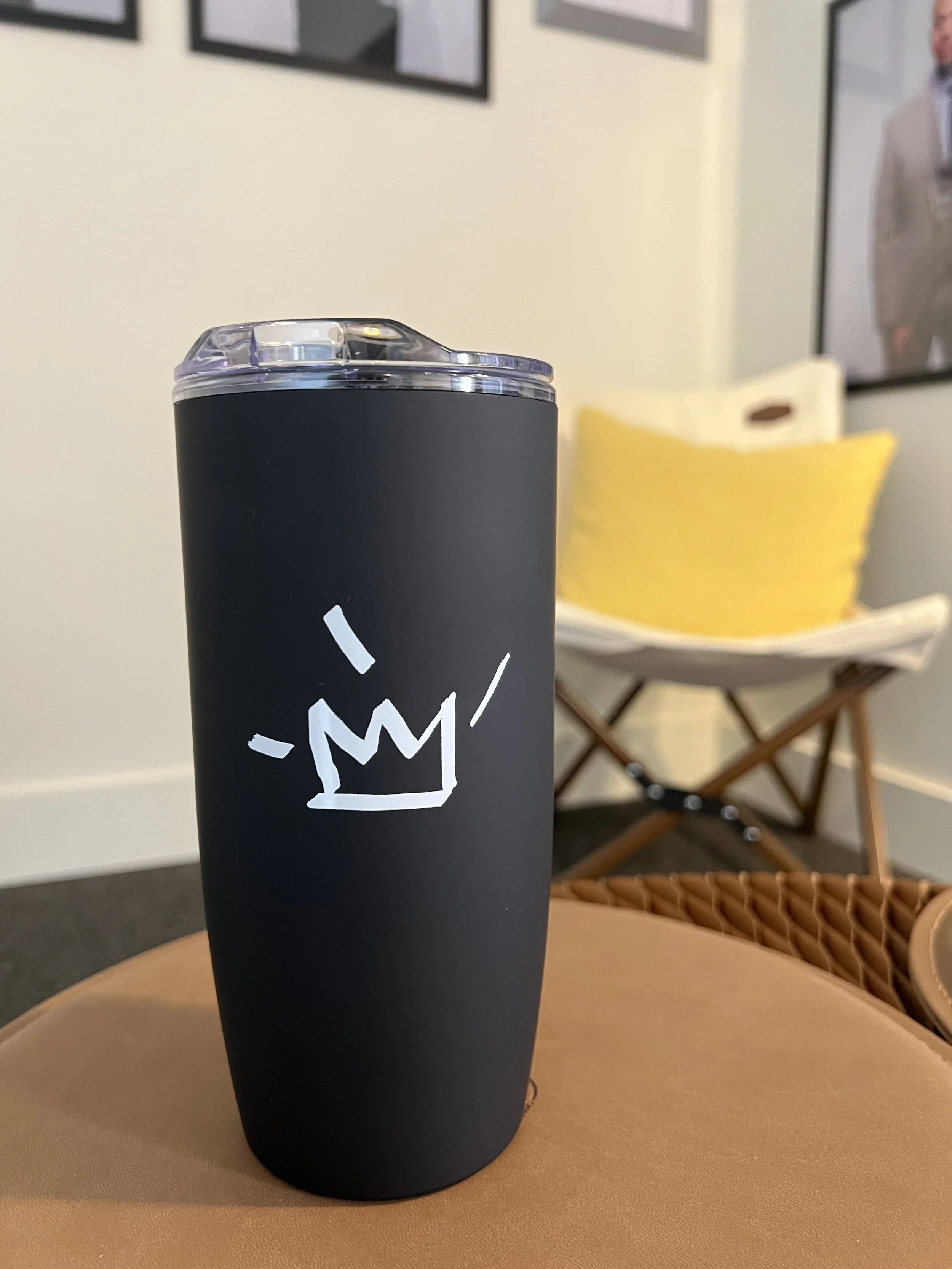 Crown Black Tumbler - 18 oz