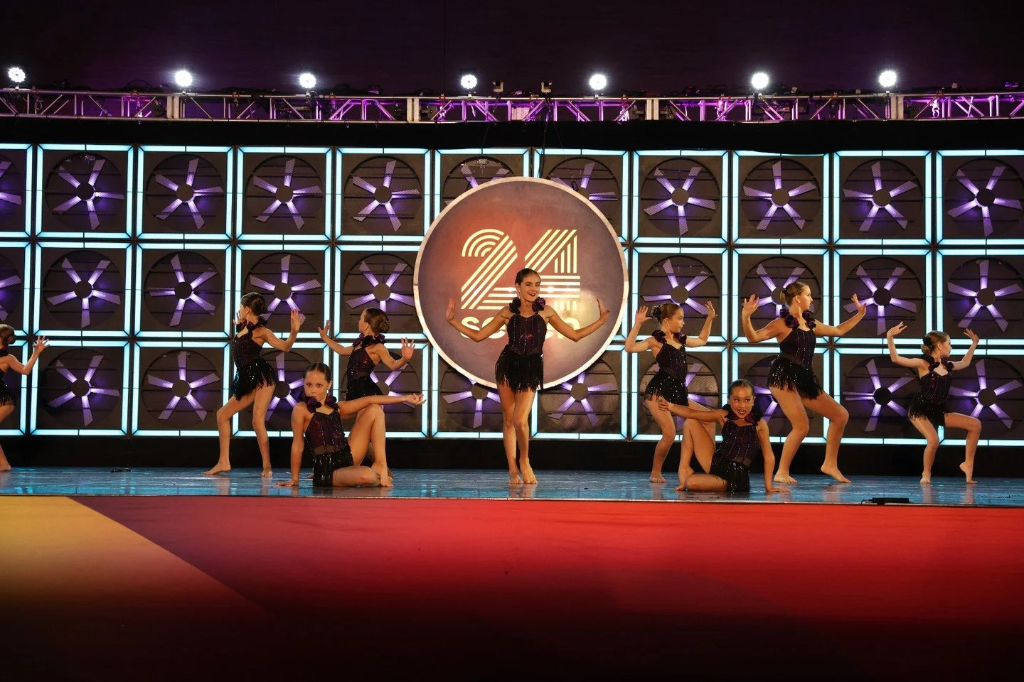 "Yes, I Can"- crushed it! Yes, they did. :) They received a "Stop the Clock" and "11 O'Clock (Mini)"!