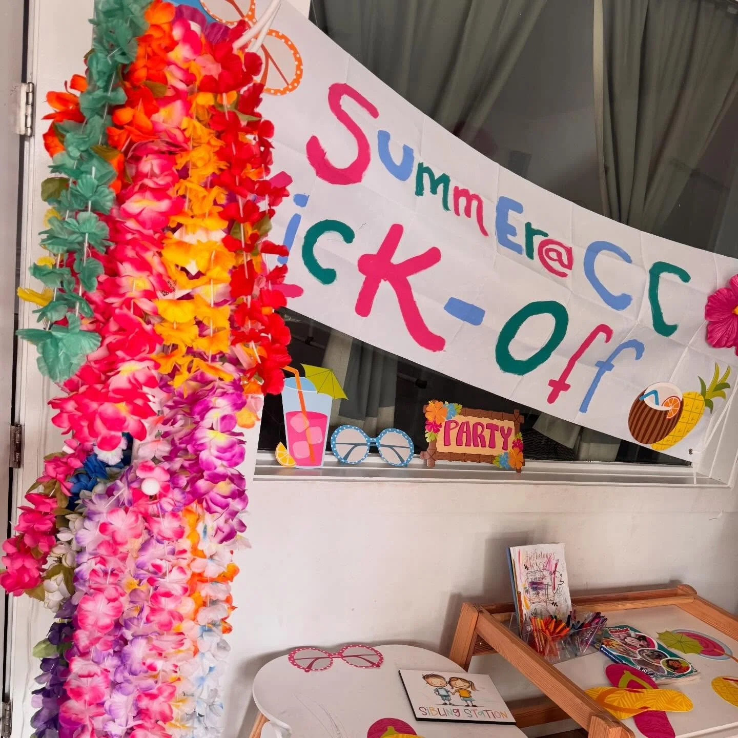 Summer Kickoff Week is here at Carolina Collective!!!! ☀️

Join us this week for popsicles, fun summer music, and leis as we celebrate the start of our summer season with our dancers. Our summer program runs June 1 through July 31, with exciting clas