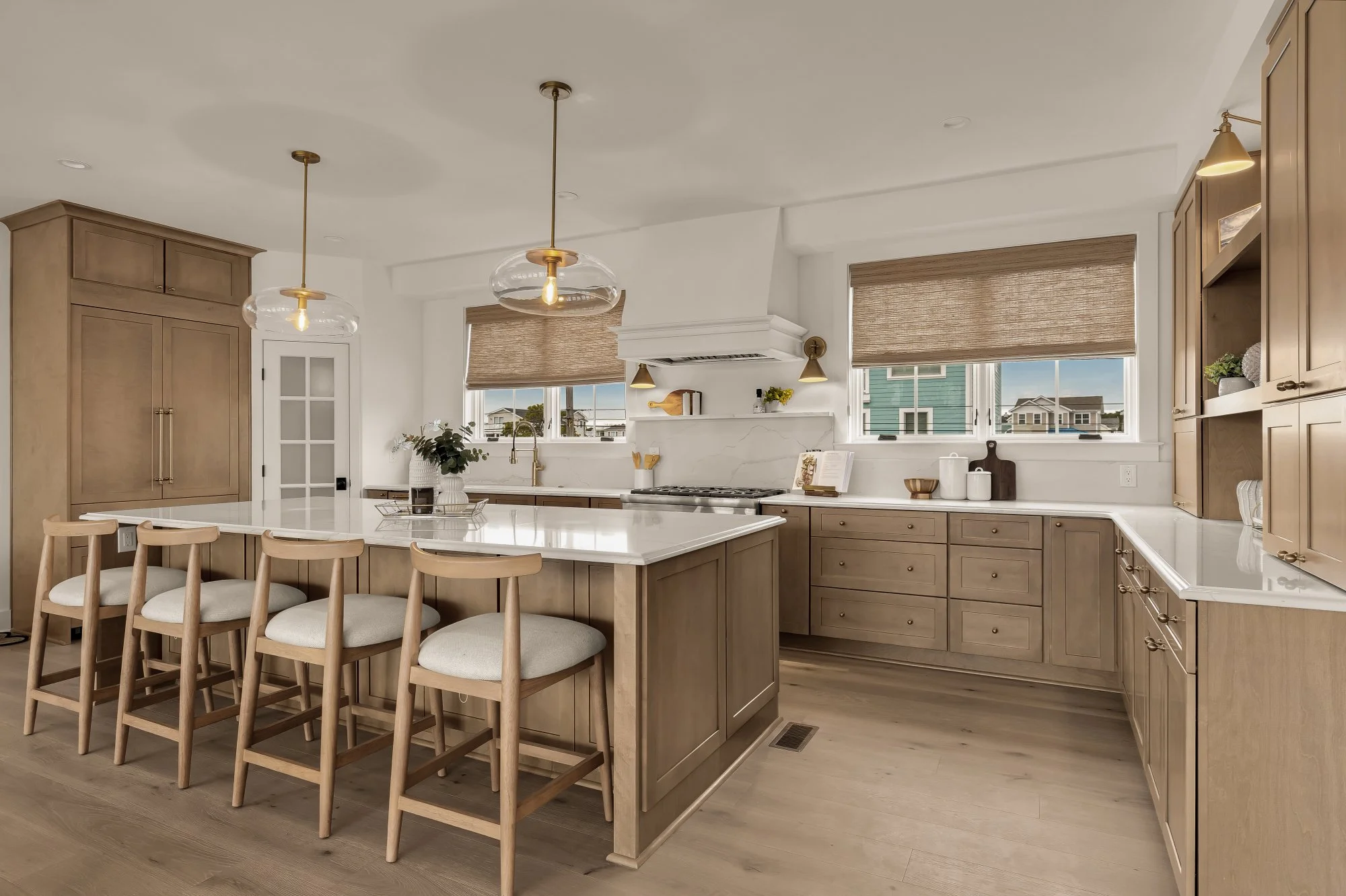 124 Layton Dr Staged-0012.jpg