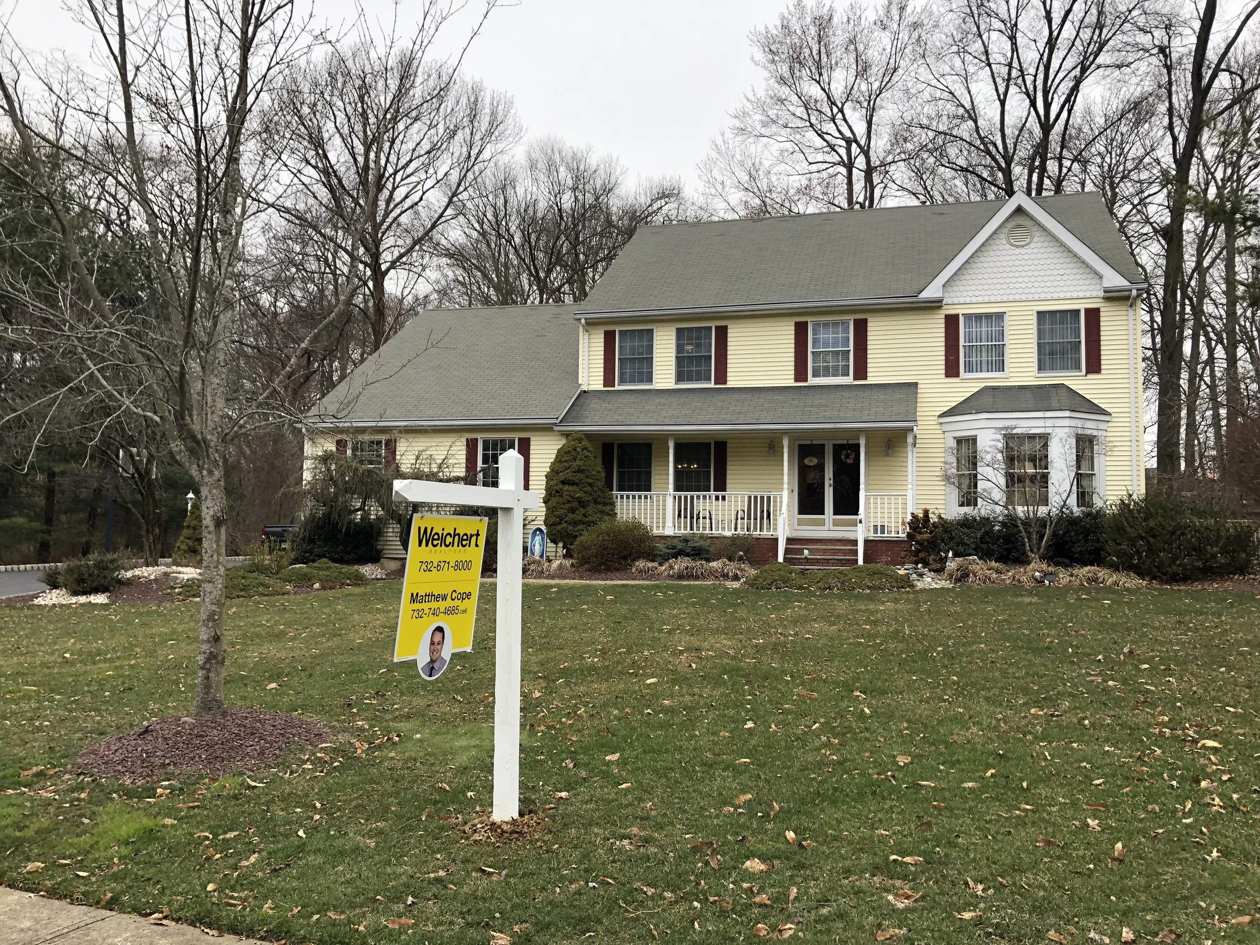 153 Sherwood Dr, Freehold 479,900 Jennifer & Marc