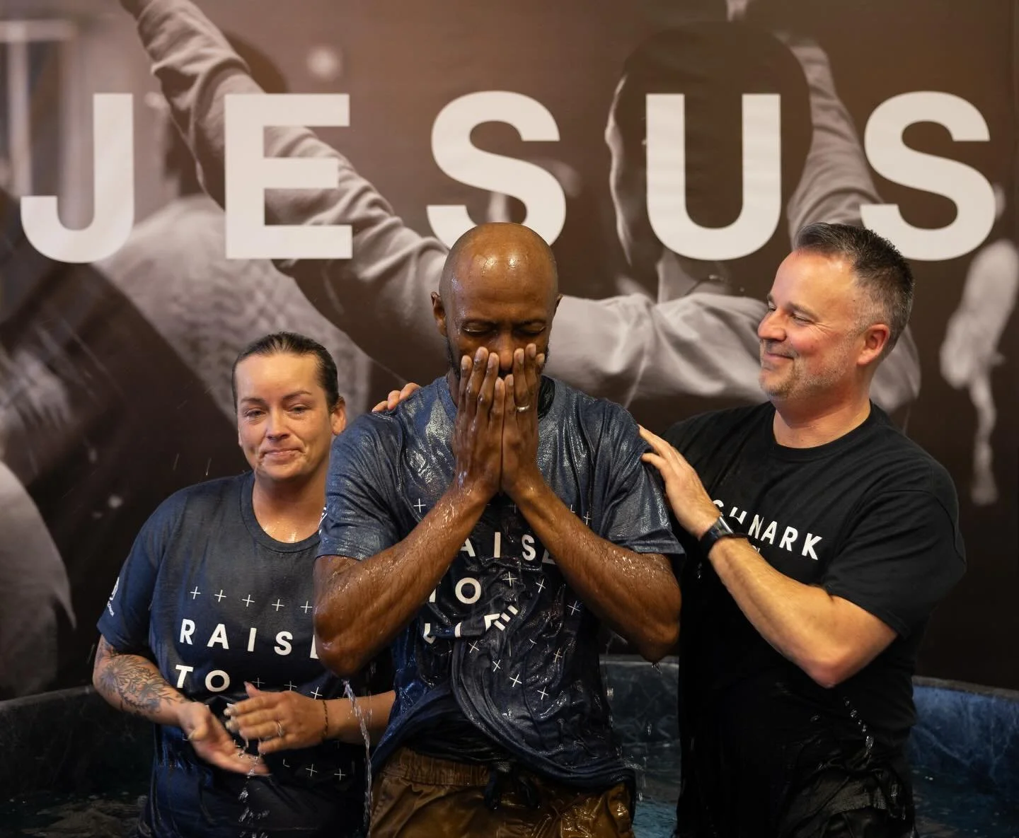 God is moving at Highmark Church! This past Sunday, we celebrated powerful life change through Baptism and heard incredible stories of His faithfulness. 🙌🏽