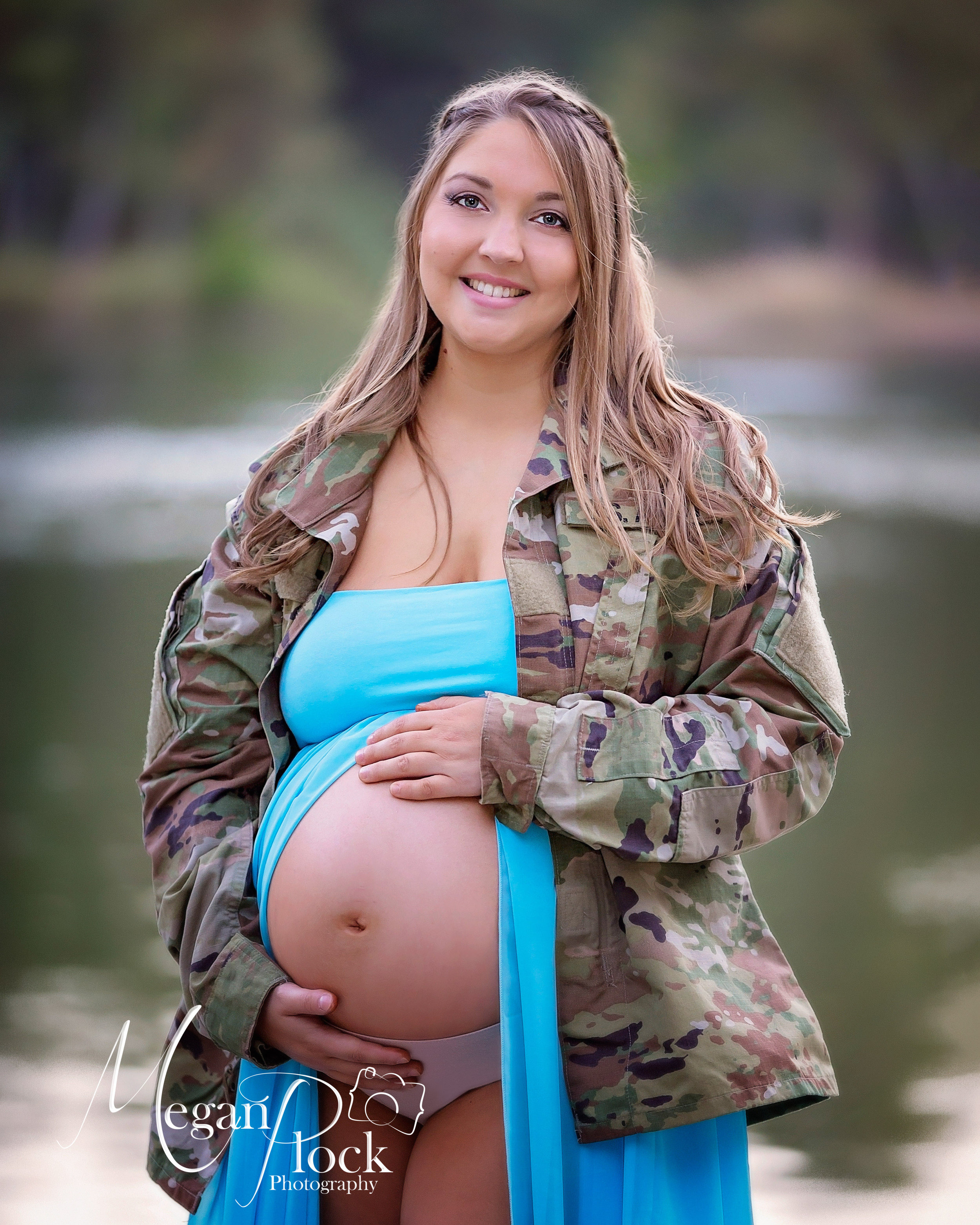 Megan-Plock-Photography-Outdoor Maternity Session-2.jpg