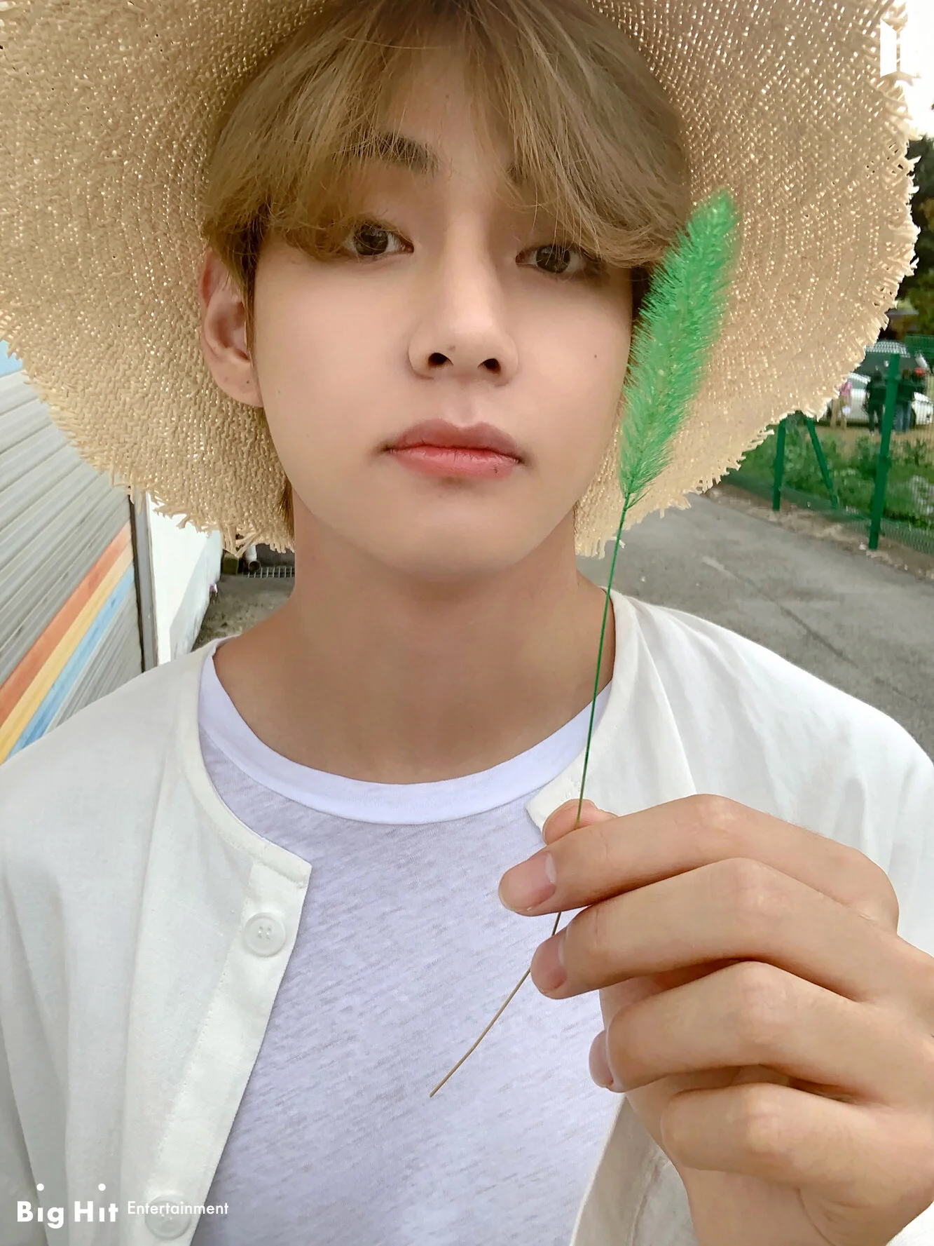 2021 SEASON'S GREETINGS — BTS GOES RETRO — US BTS ARMY