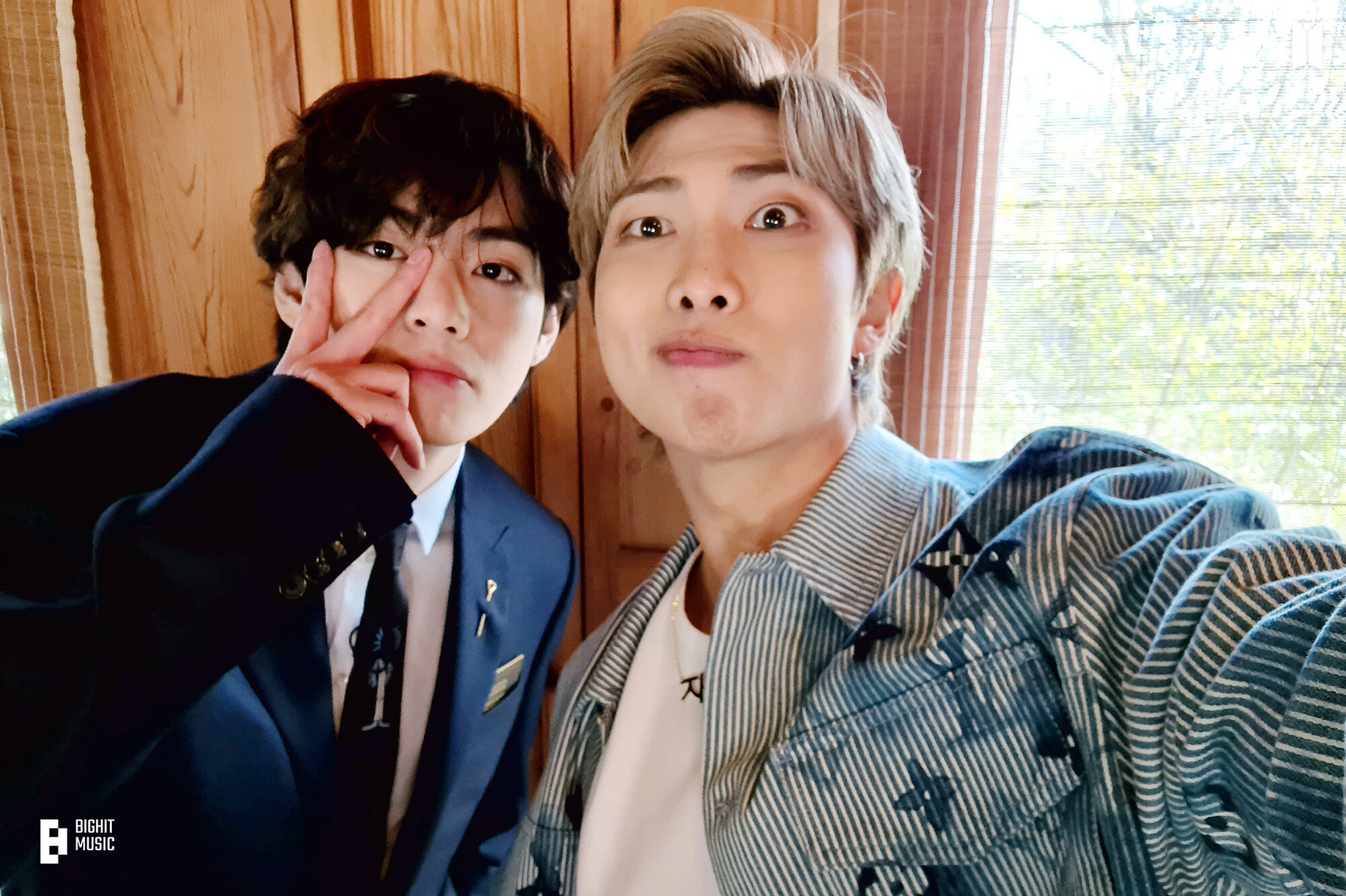 BEHIND PHOTOS] You Quiz on the Block — US BTS ARMY