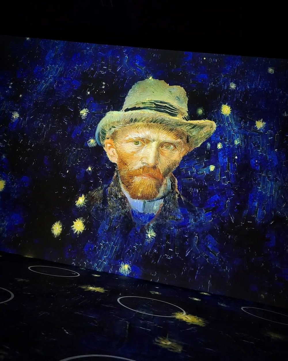 uarmyhope-bts-jhope-van-gogh-exhibit-4.jpg