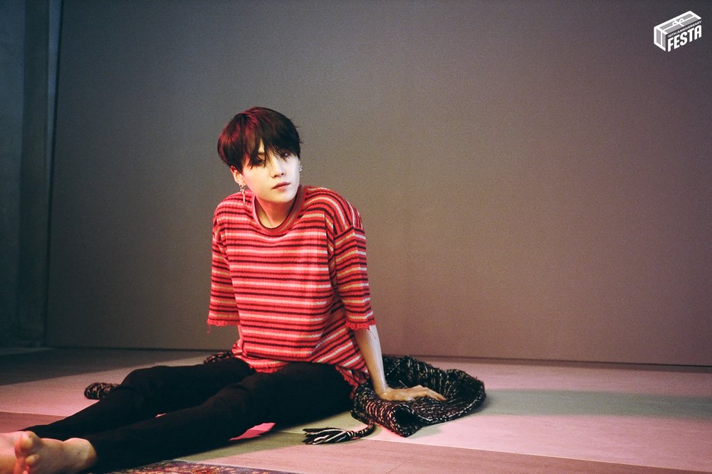 20-BTS-FESTA-Exhibition-Bside-Photos-SUGA.jpeg