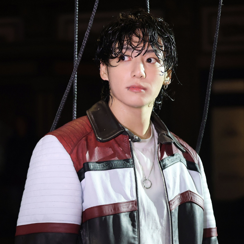 "Seven" Debuts At No. 1 On YouTube's Global Top Songs Chart
