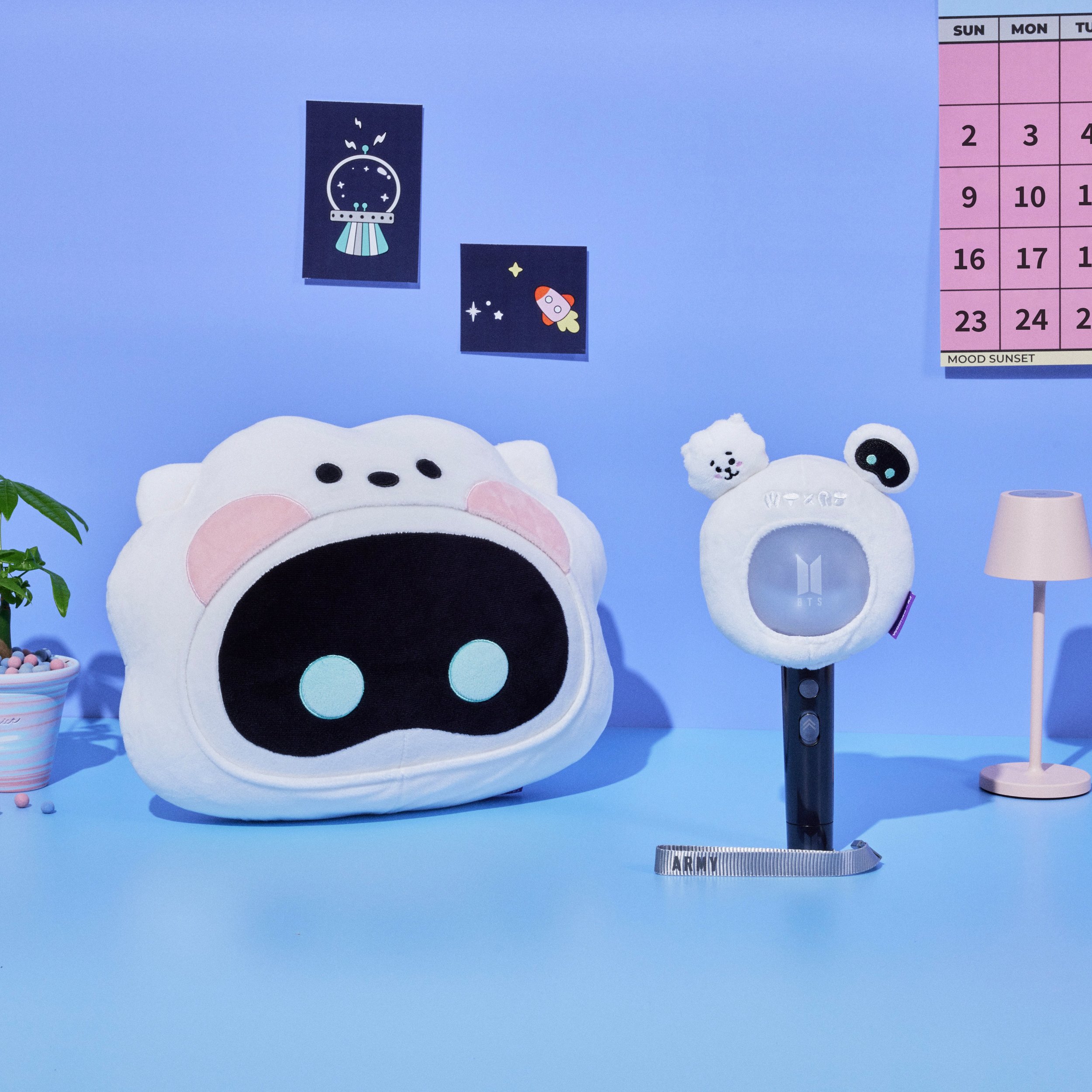 Wootteo x RJ Plush Keyring (white) | Kgifts.shop