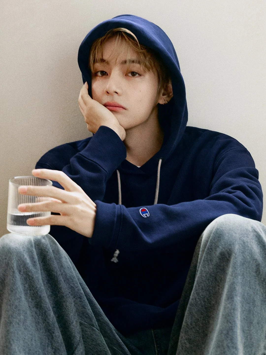 V Announced as Global Ambassador for Champion