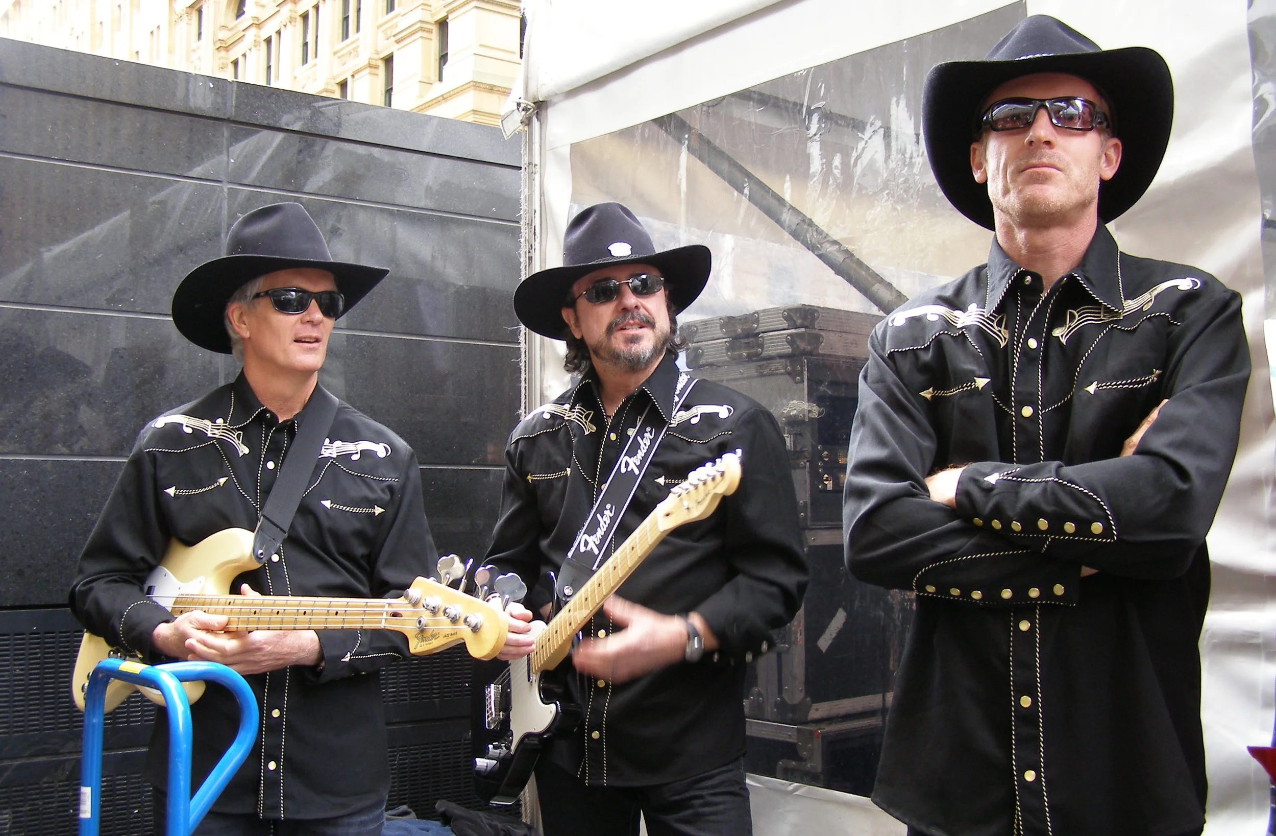 The Black Spurs (three of them) at Martin Place Sydney