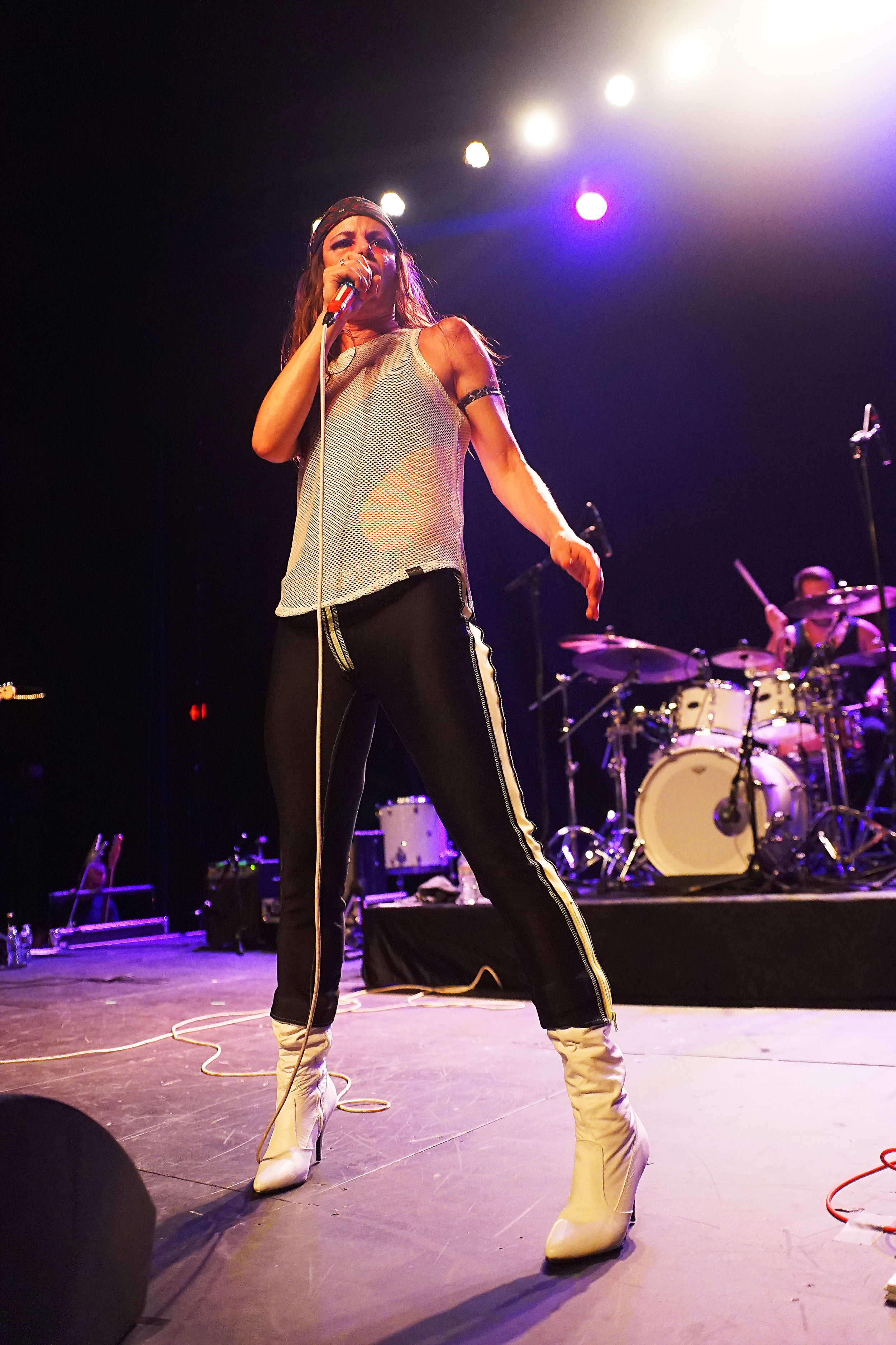 07-28_juliette_lewis_at_fonda.JPG