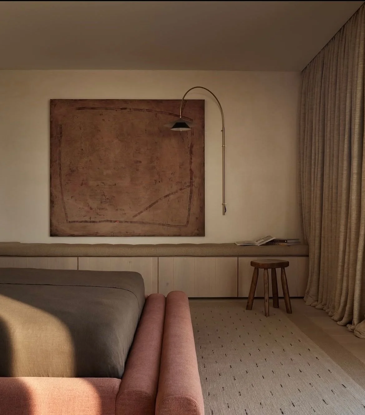 Spending love day sourcing collections we adore. 💌  What&rsquo;s your favorite room and pieces?

@malloriegracecreative Interior design, tips, inspiration