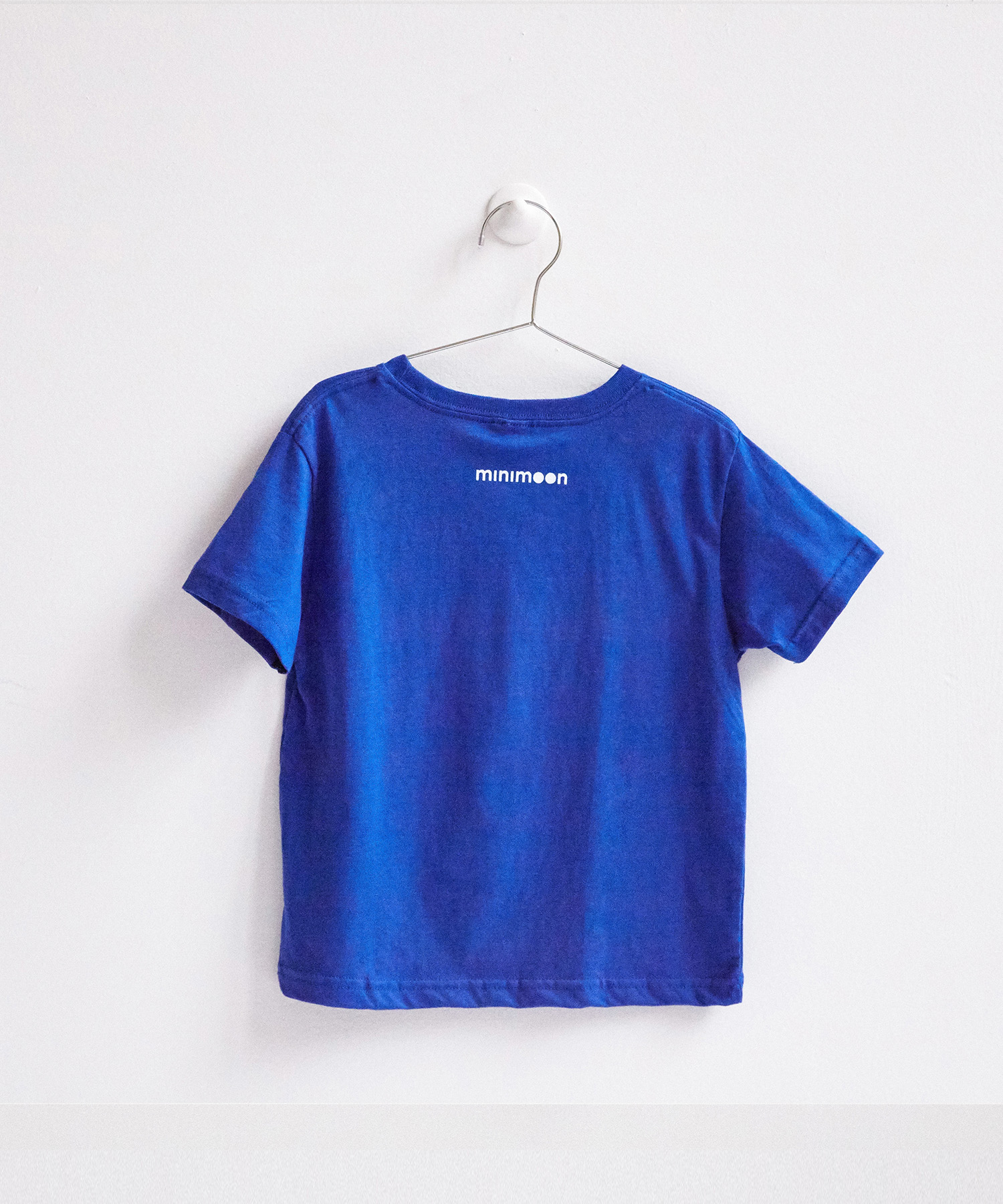 BLUE_BACK.jpg