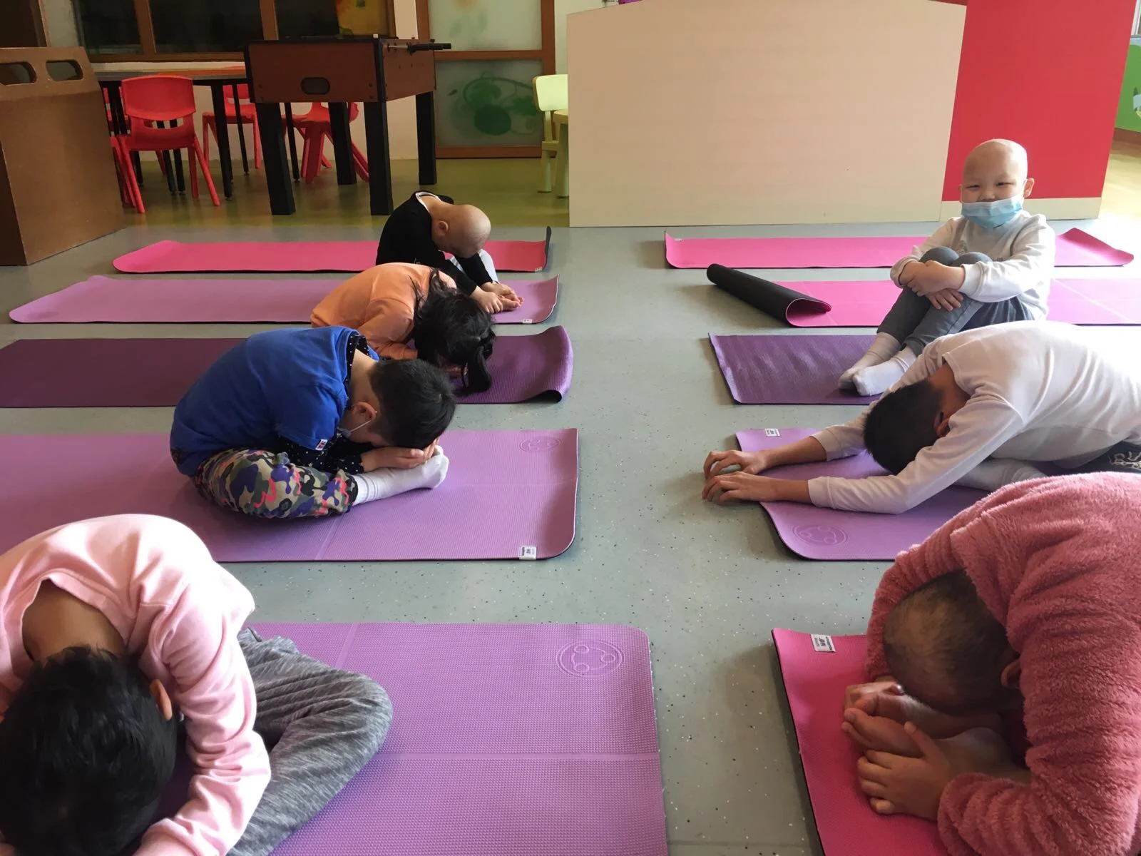 Yoga-for-kids-with-cancer.jpg