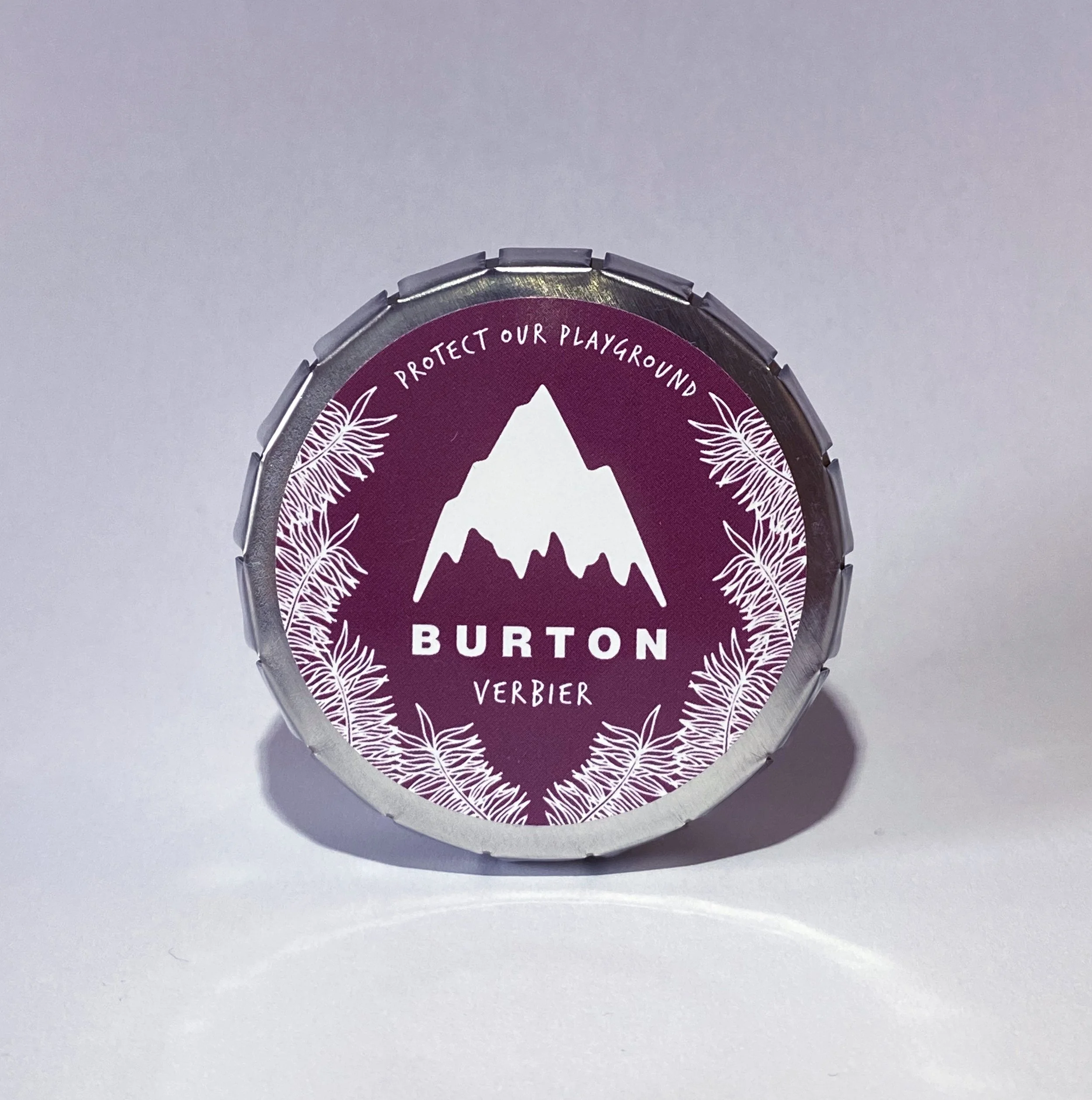Burton_ecobox_red.jpg