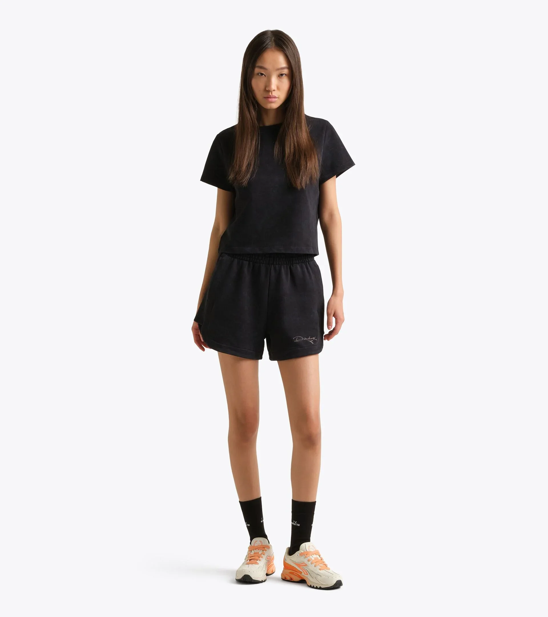 SHORT DIADORA.webp