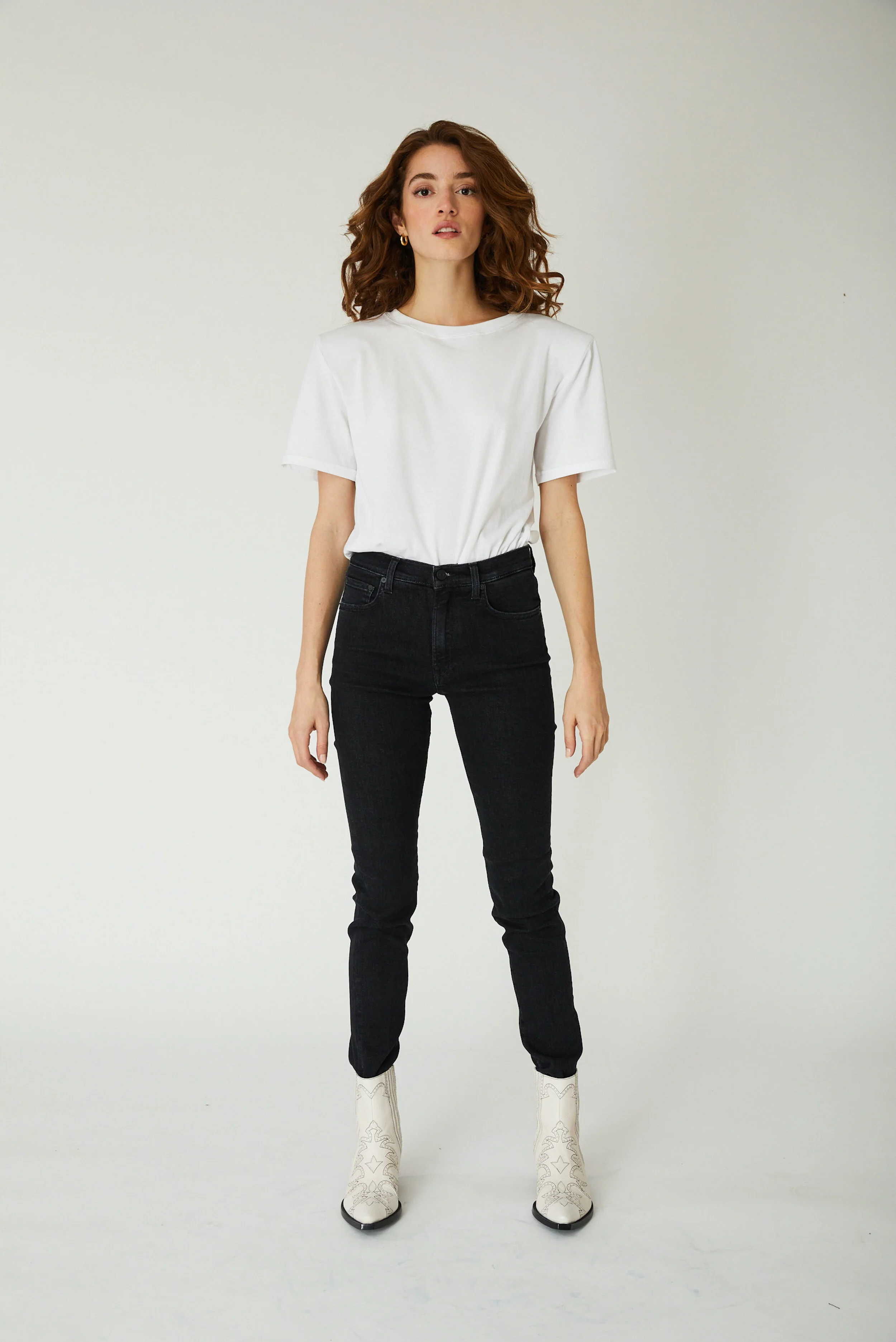 Tomboy - Ebe Tee - White